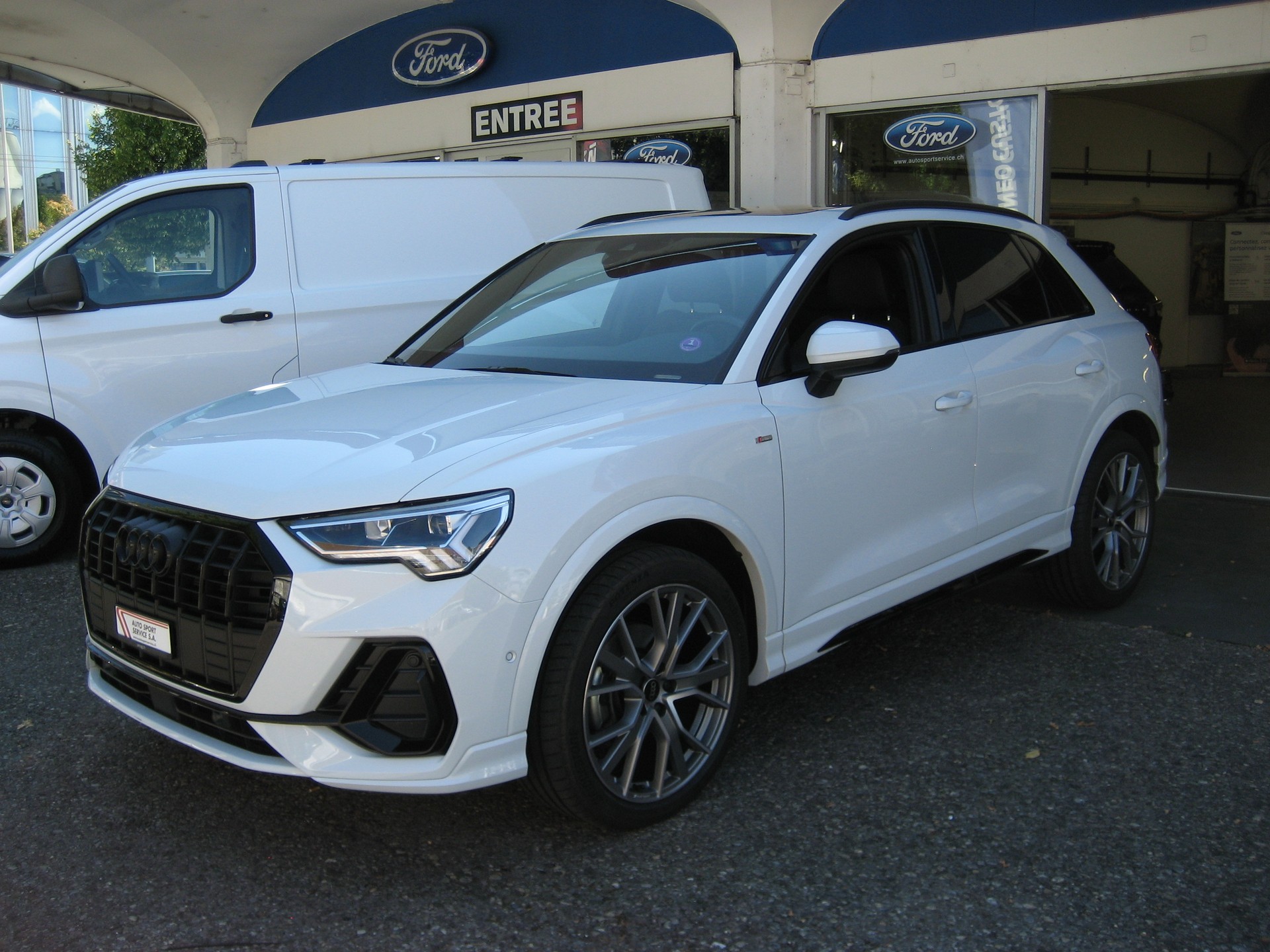 AUDI Q3 Sportback 35 TFSI S line Attraction S-tronic-image-0