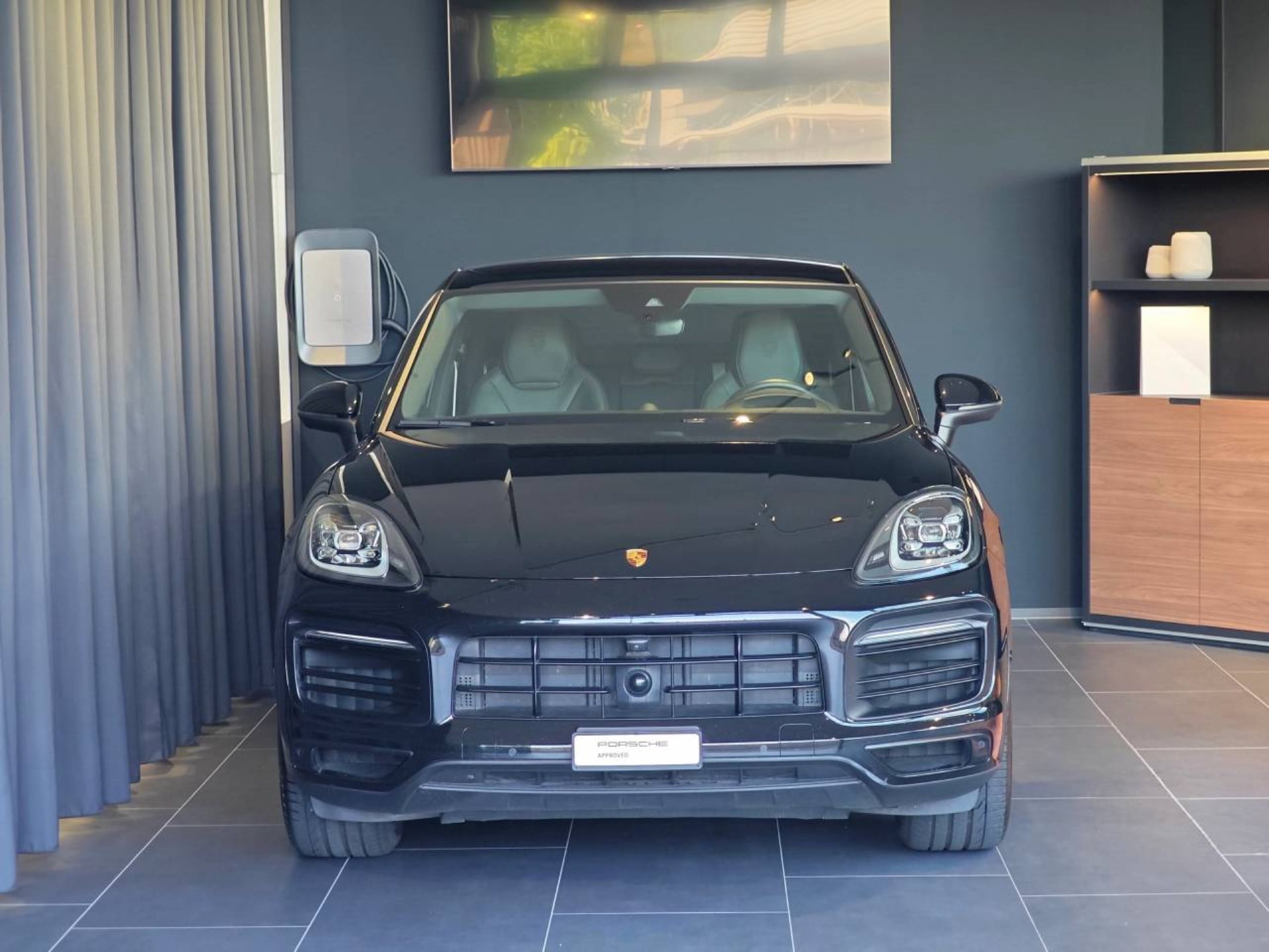 PORSCHE Cayenne E-Hybrid Coupé Platinum Edition-showroom-element-1