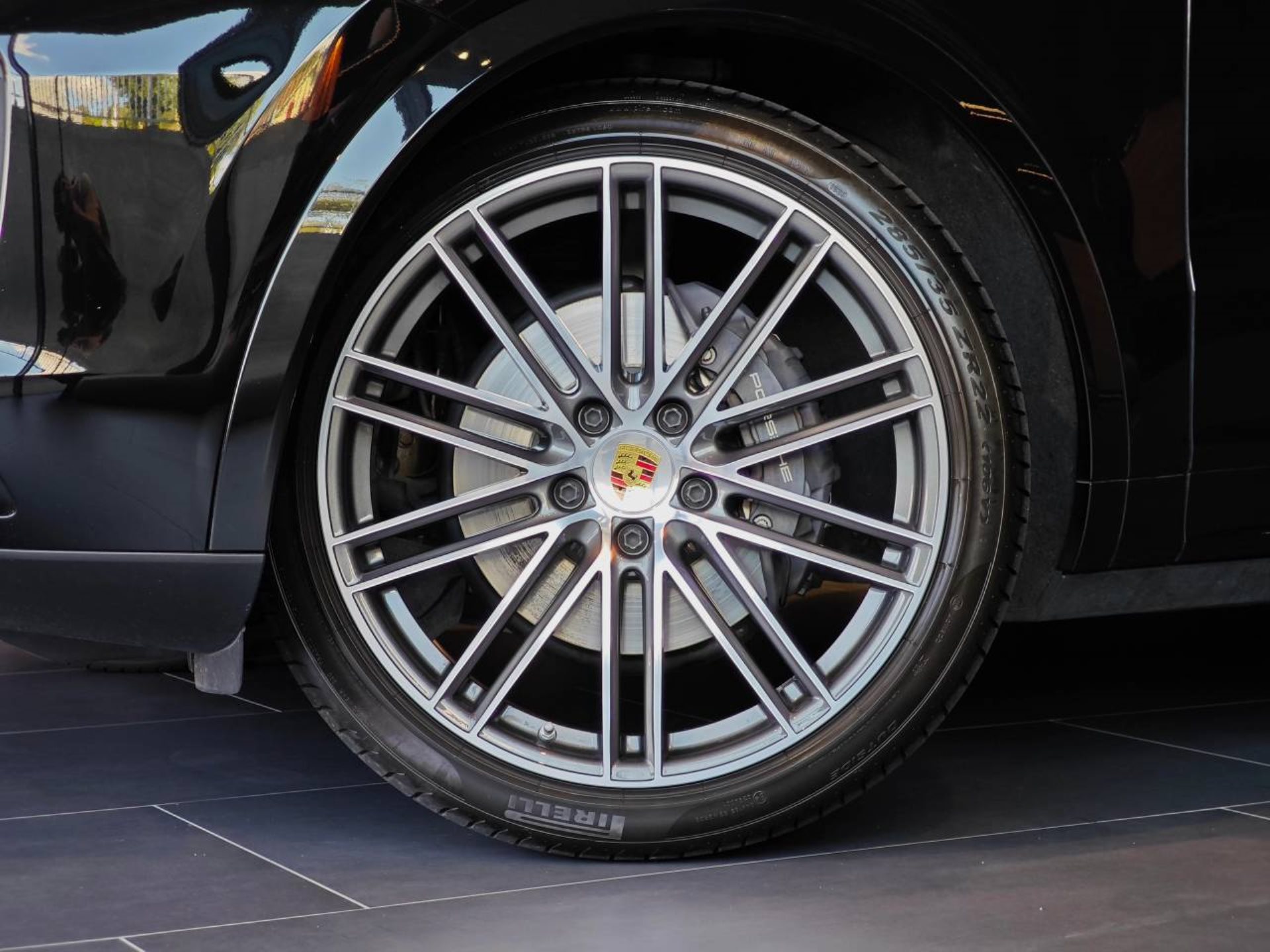 PORSCHE Cayenne E-Hybrid Coupé Platinum Edition-image-11