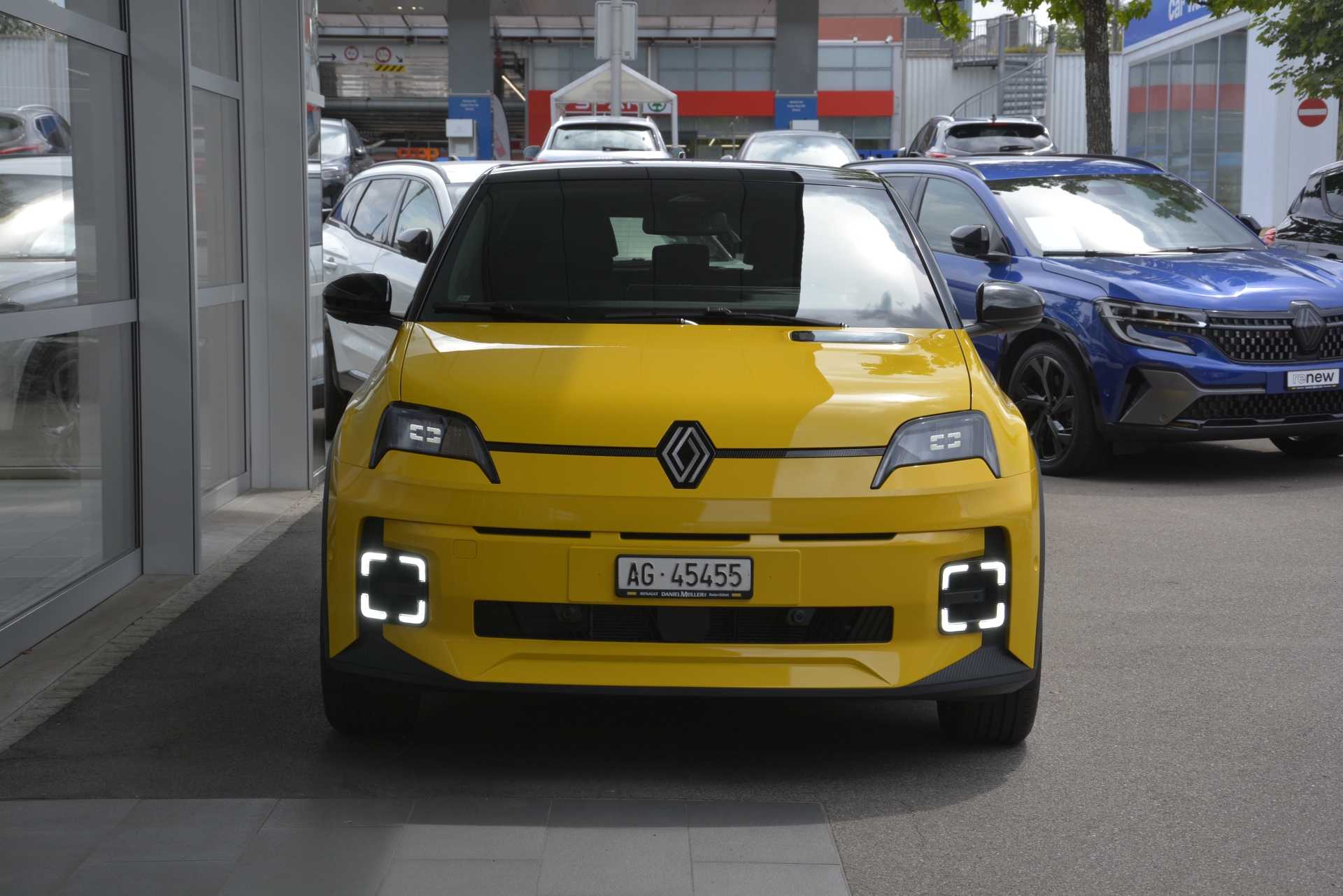 RENAULT R5 E-TECH techno 150PS Comfort Range-image-1