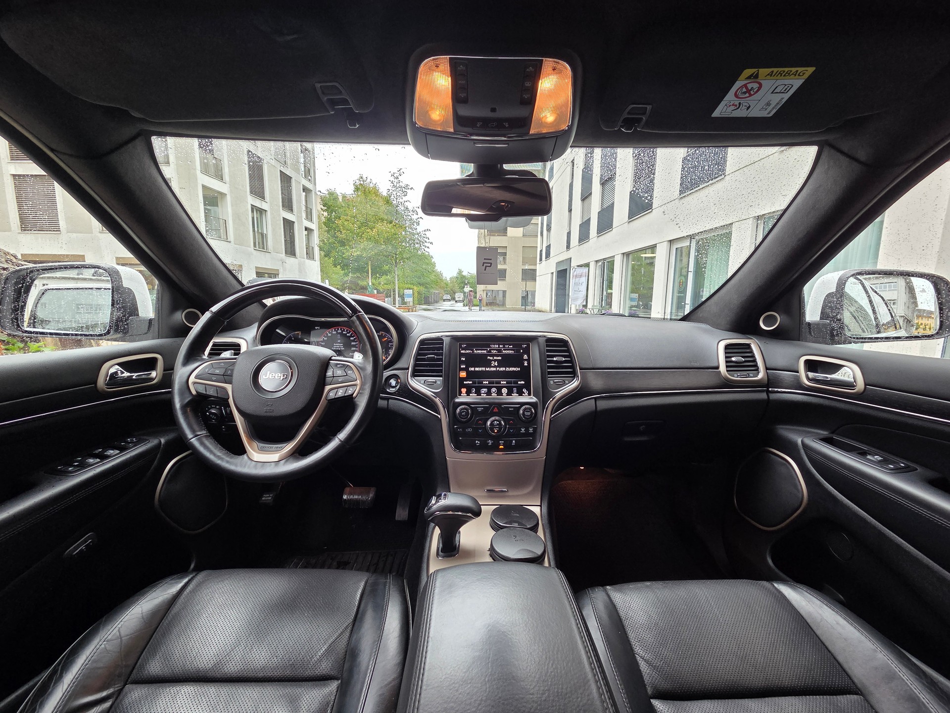 JEEP Grand Cherokee 3.0 CRD Summit Automatic-image-7