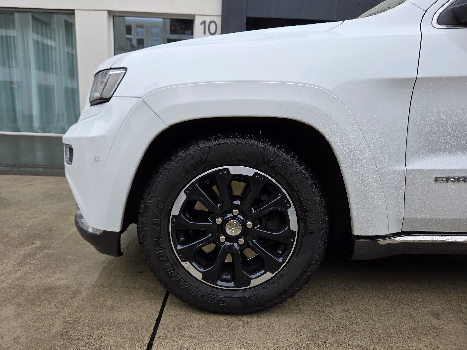 JEEP Grand Cherokee 3.0 CRD Summit Automatic-image-6
