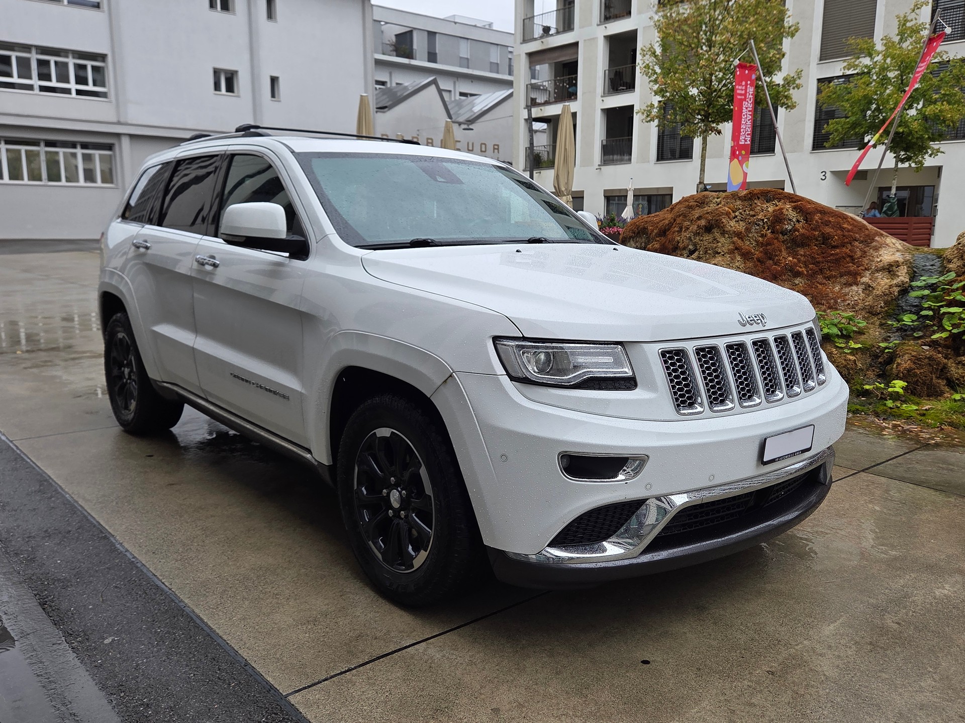 JEEP Grand Cherokee 3.0 CRD Summit Automatic-image-1