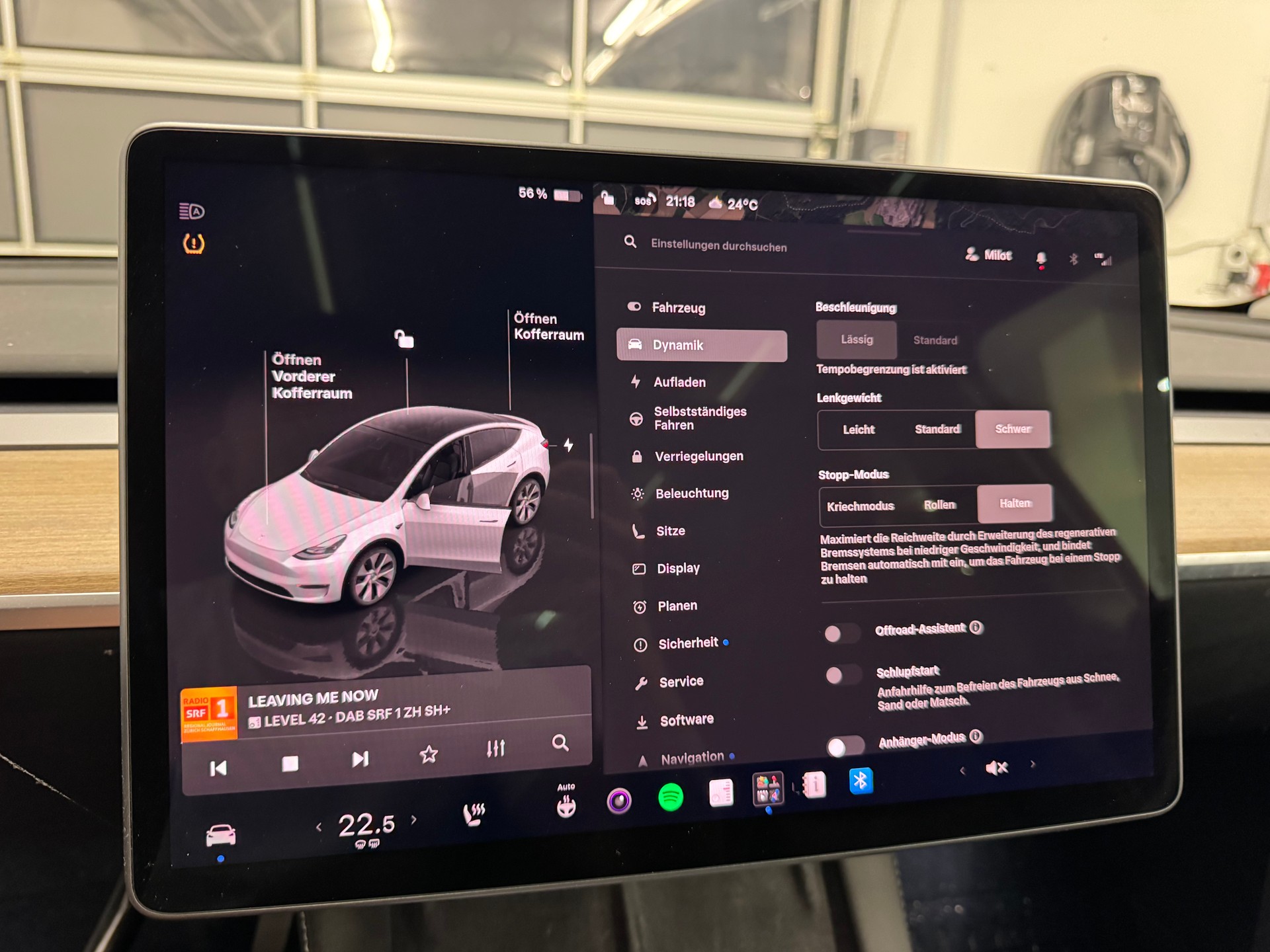 TESLA Model Y Long Range, Anhängerkupplung-image-16