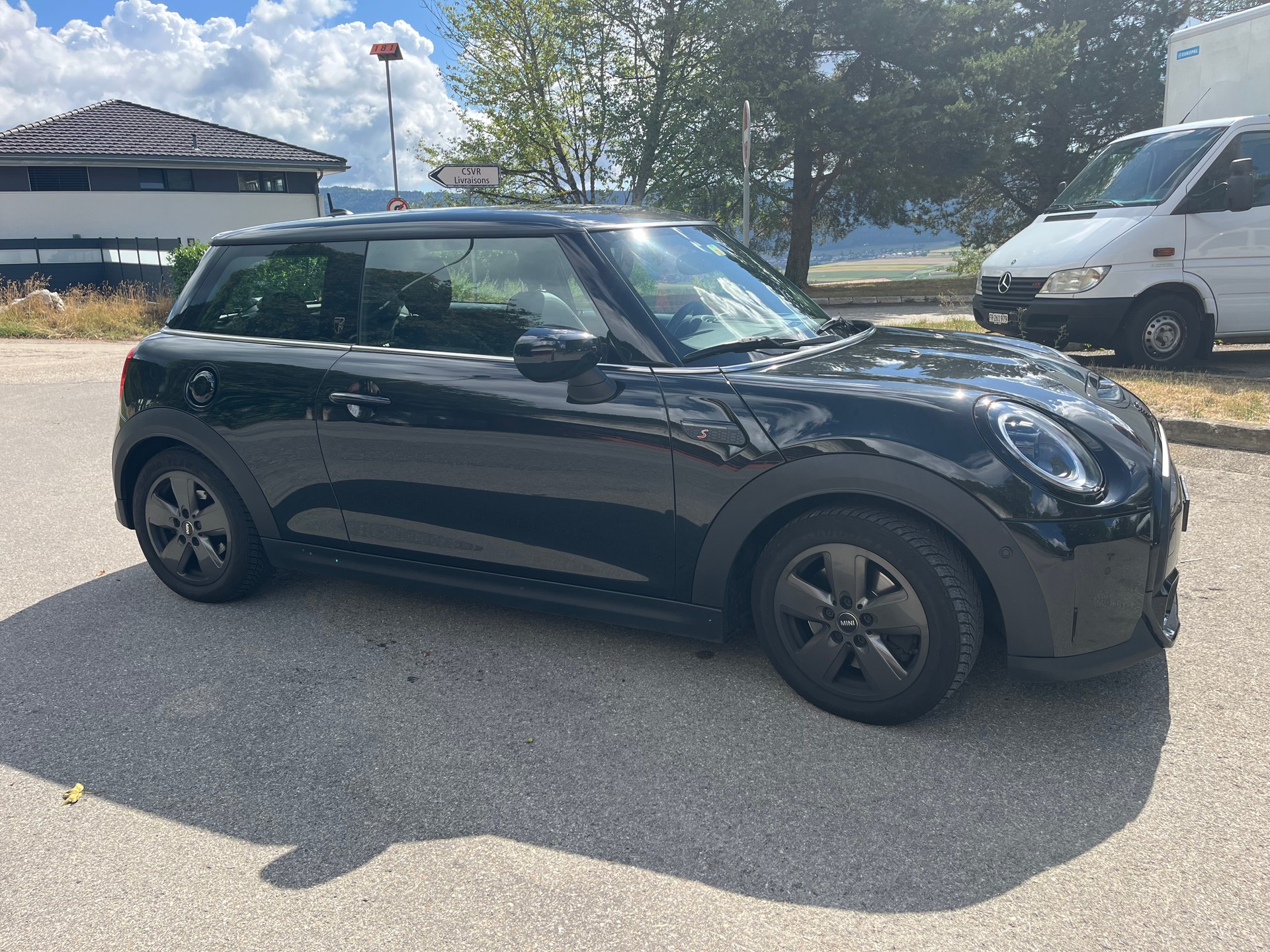 MINI 2.0i Cooper S SDKG-image-2