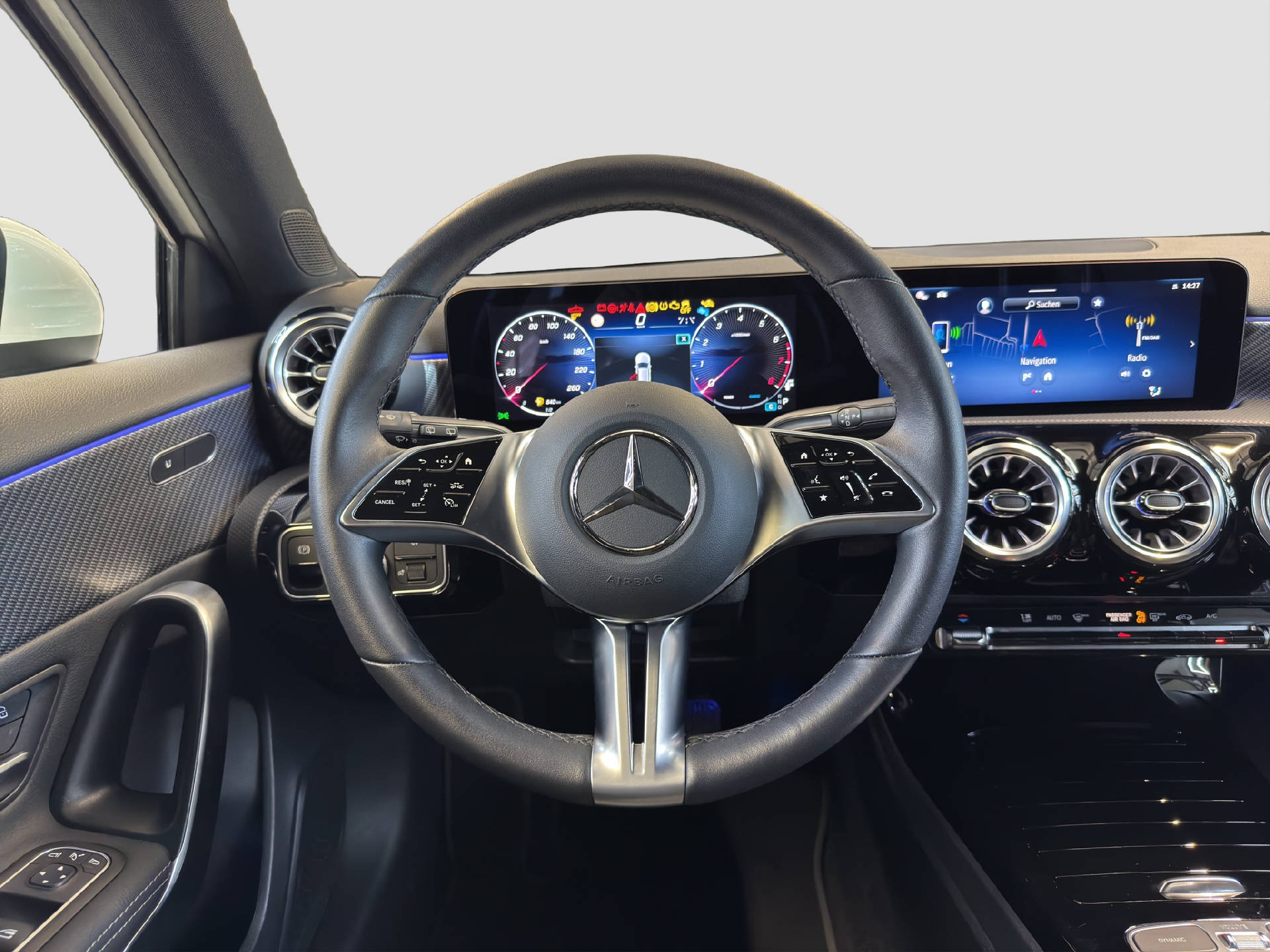 MERCEDES-BENZ A 180 Progressive-image-8