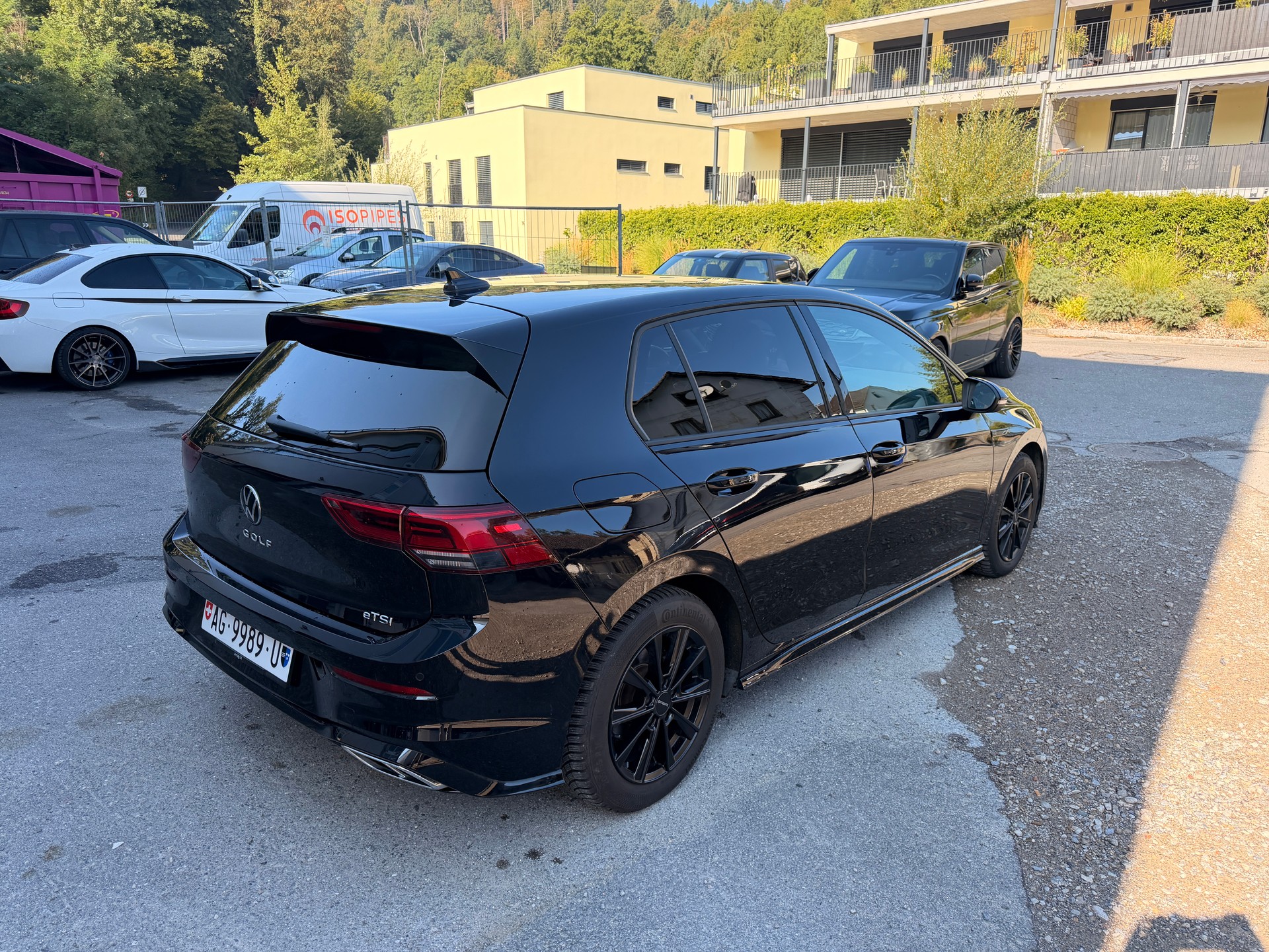 VW Golf 1.5 eTSI mHEV R-LINE-image-5