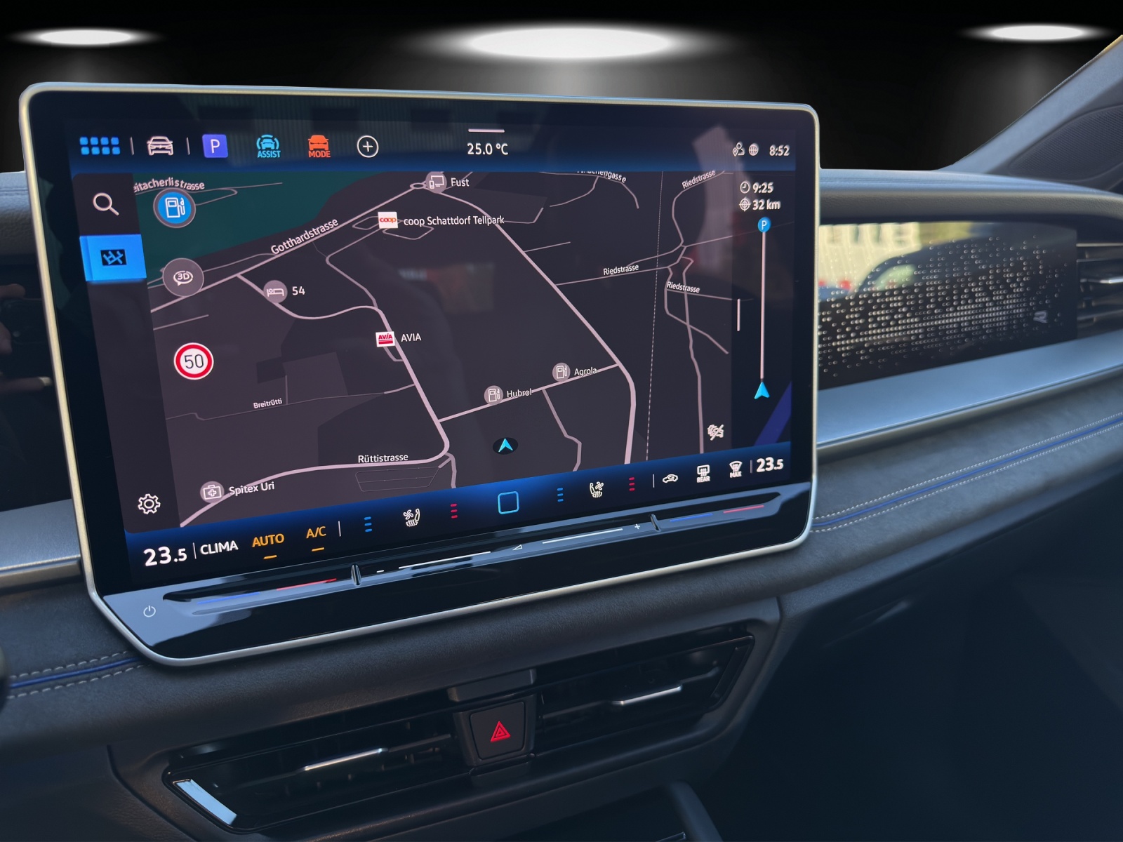 VW Tayron 2.0 TSI R-Line DSG 4Motion-image-11