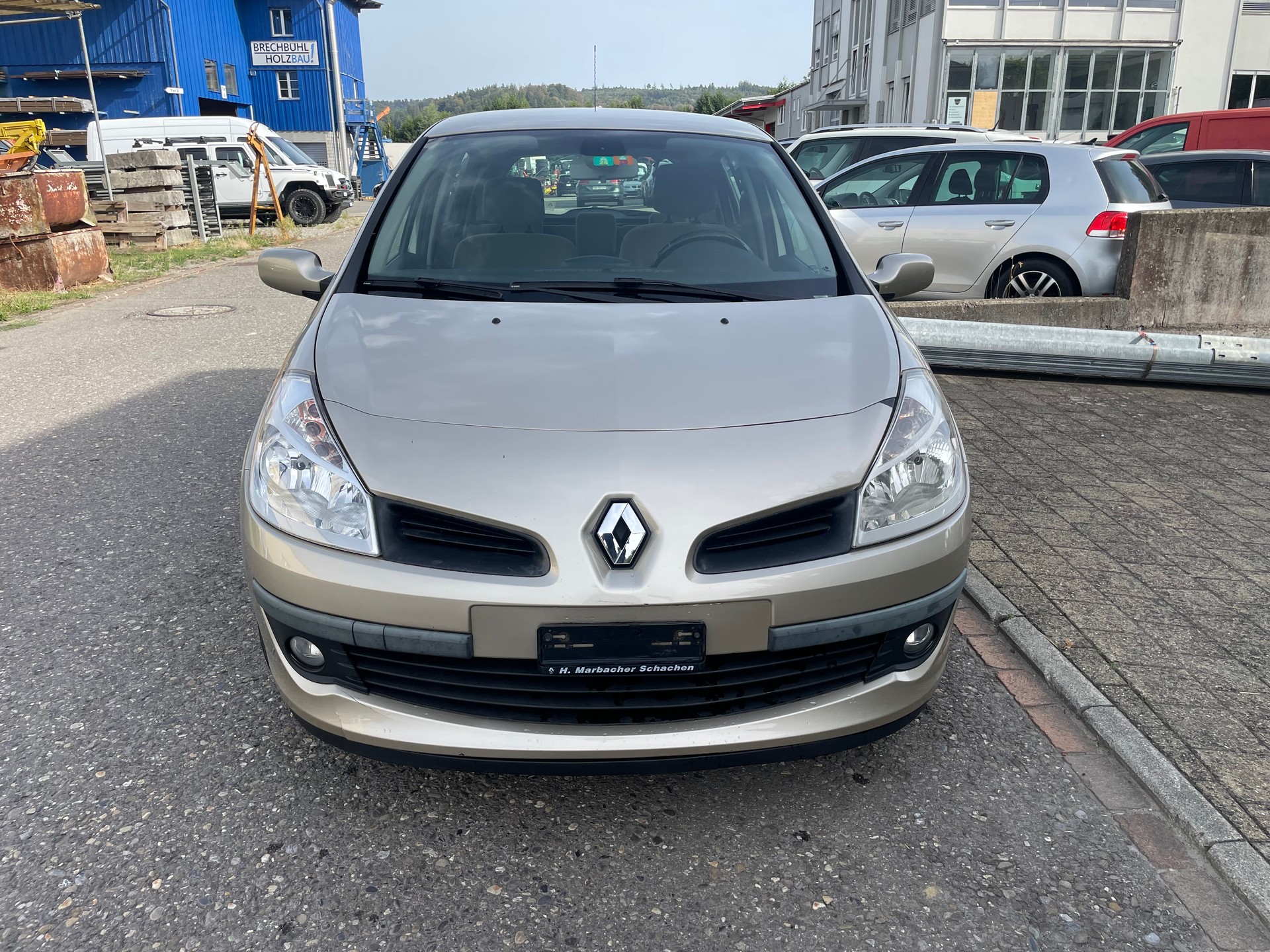 RENAULT Clio 1.6 16V Dynamique-image-1