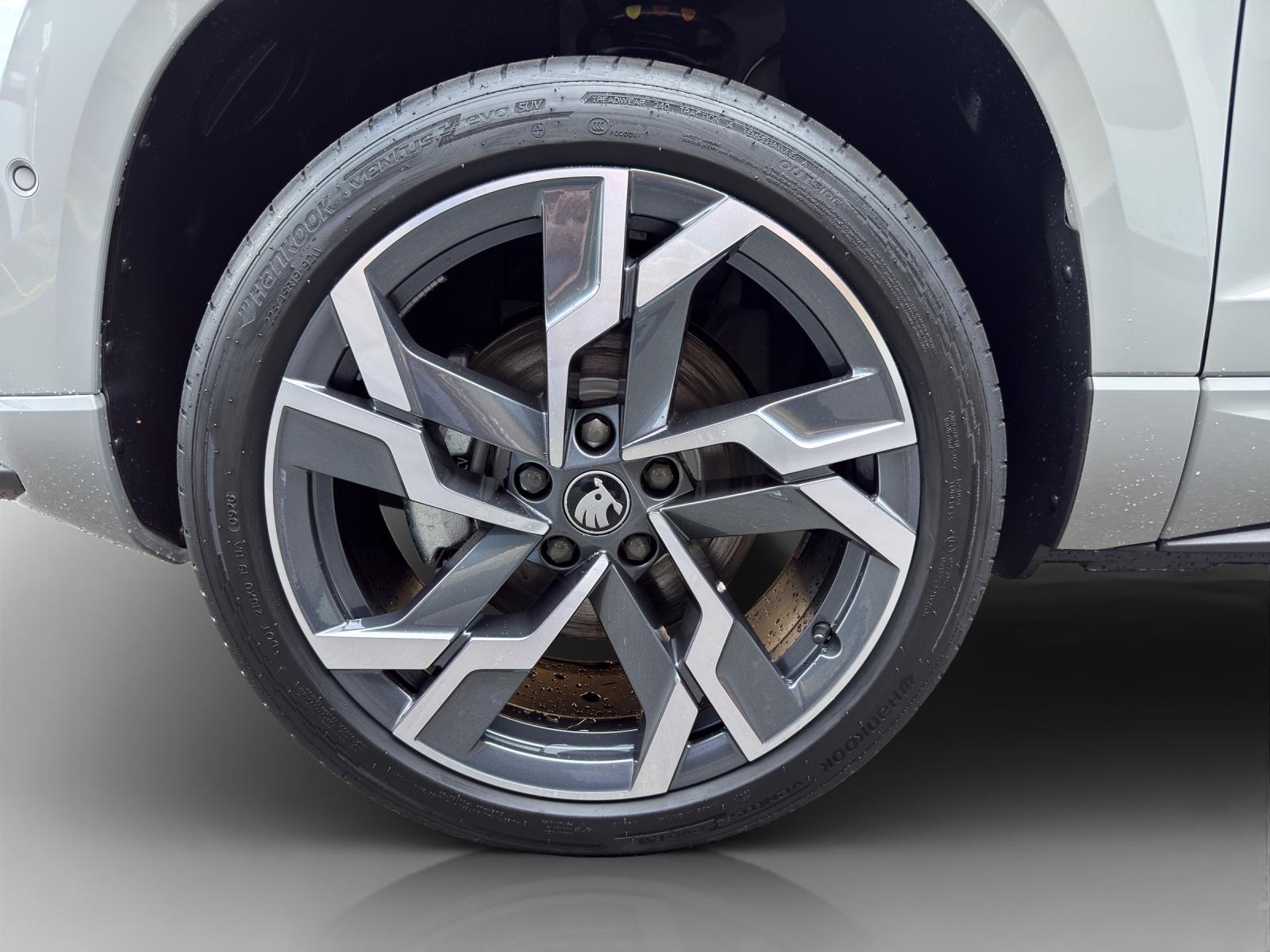 SKODA Karoq 2.0 TSI SportLine 4x4 DSG-image-15
