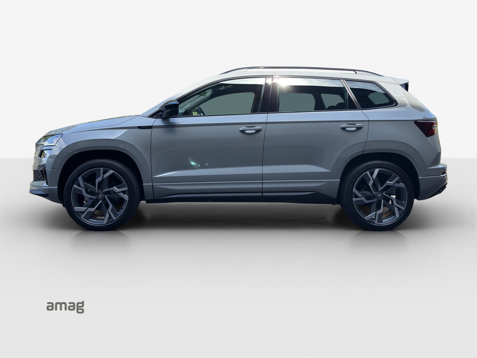 SKODA Karoq 2.0 TSI SportLine 4x4 DSG-image-1