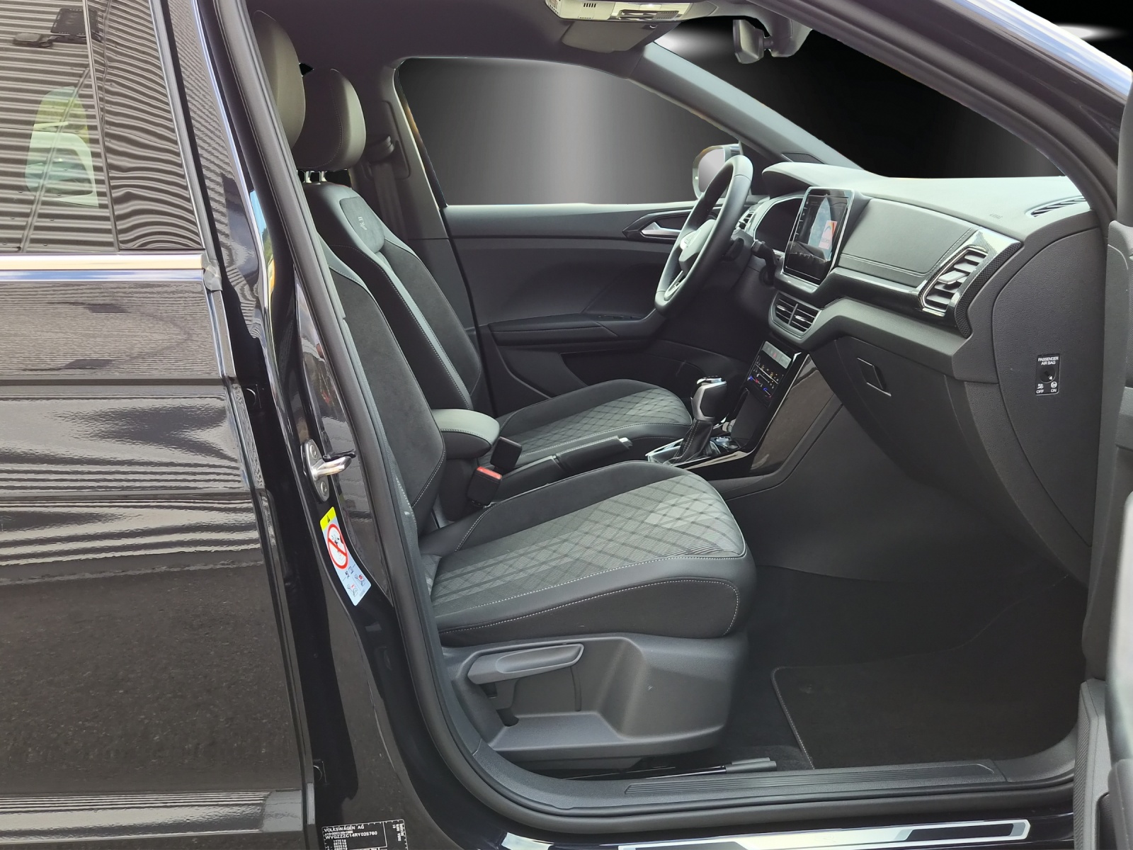 VW T-Cross 1.0 TSI EVO R-Line DSG-image-8