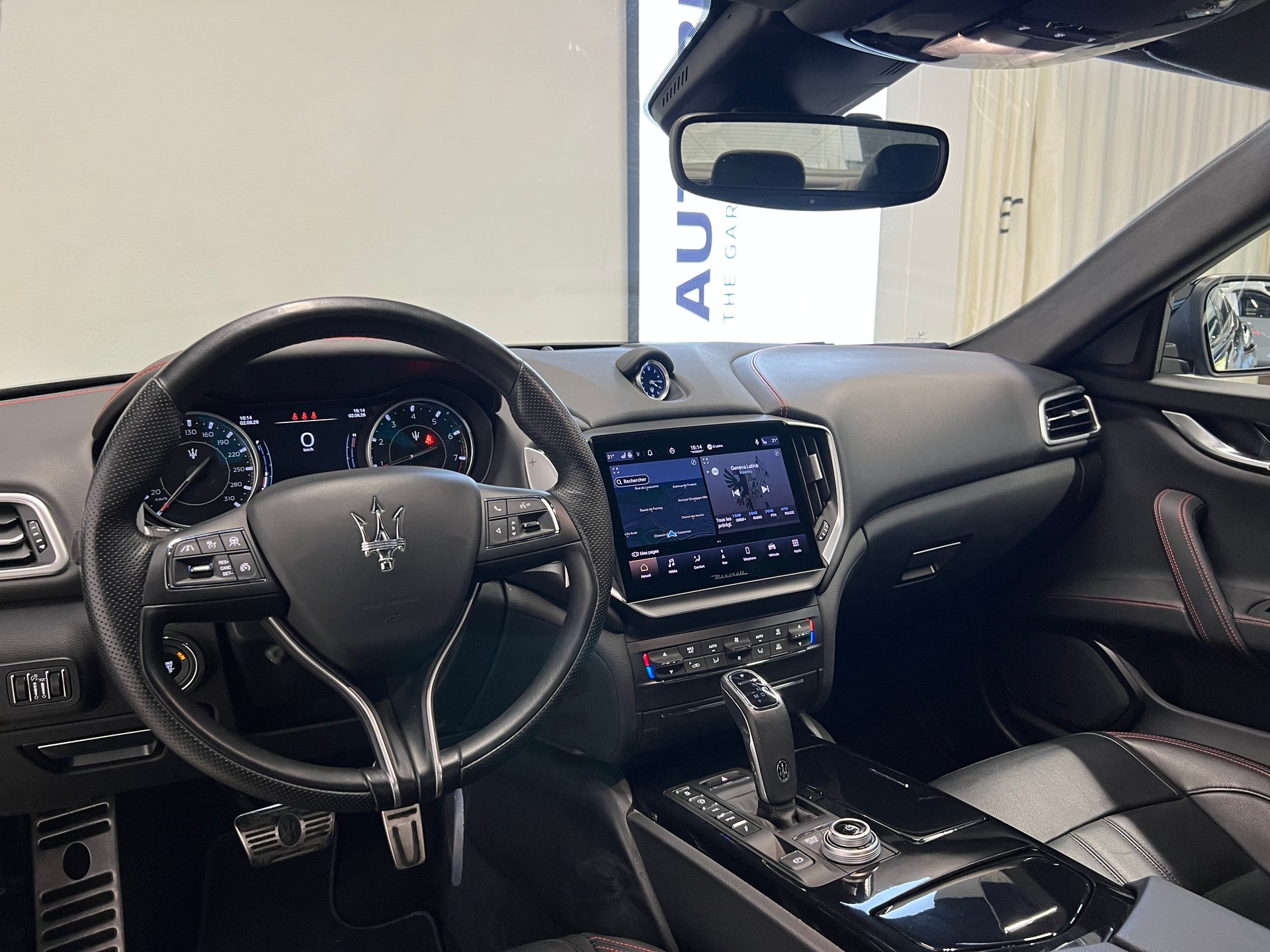 MASERATI Ghibli 3.0 V6 Modena-image-2