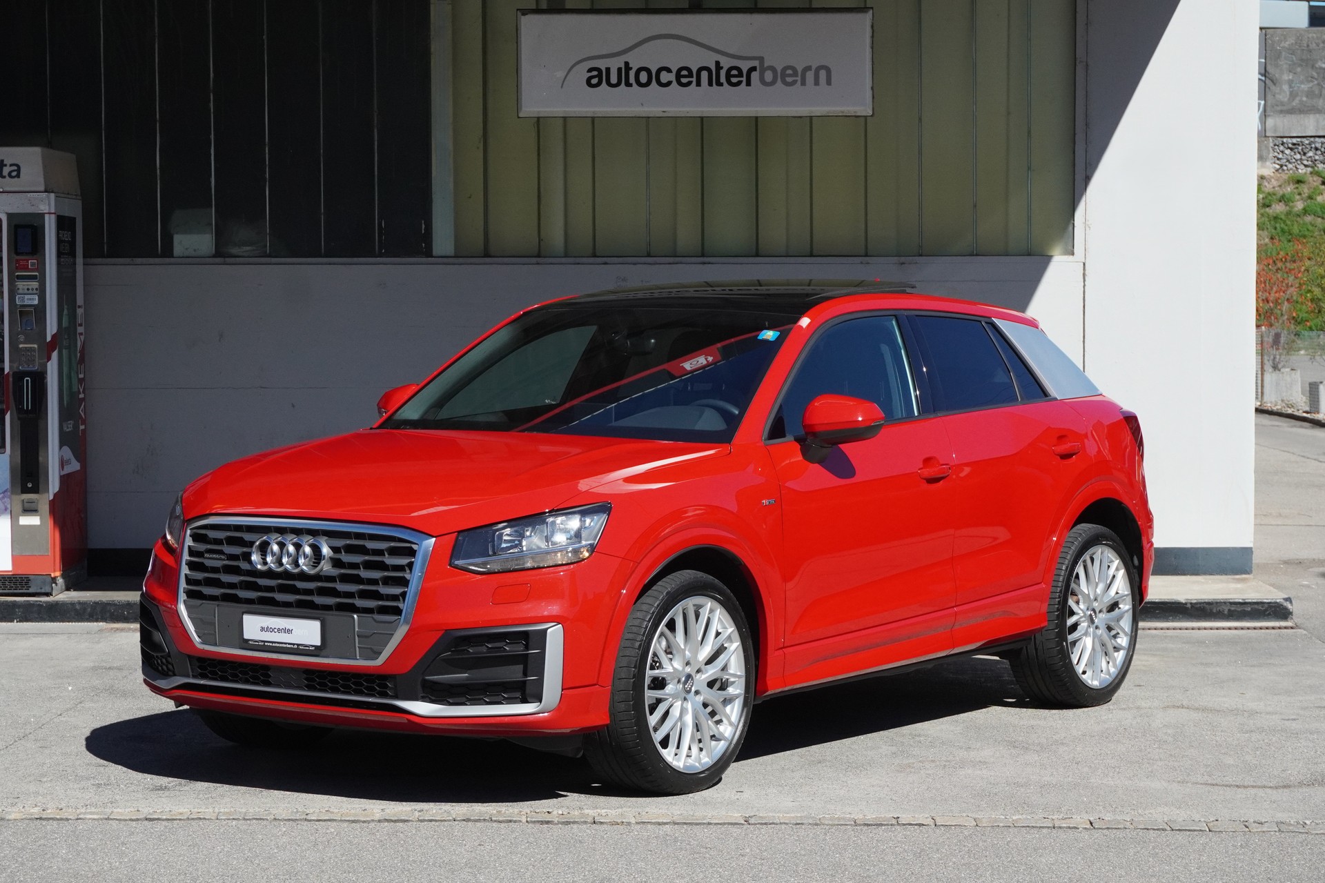 AUDI Q2 2.0 TFSI sport quattro S-tronic-image-0