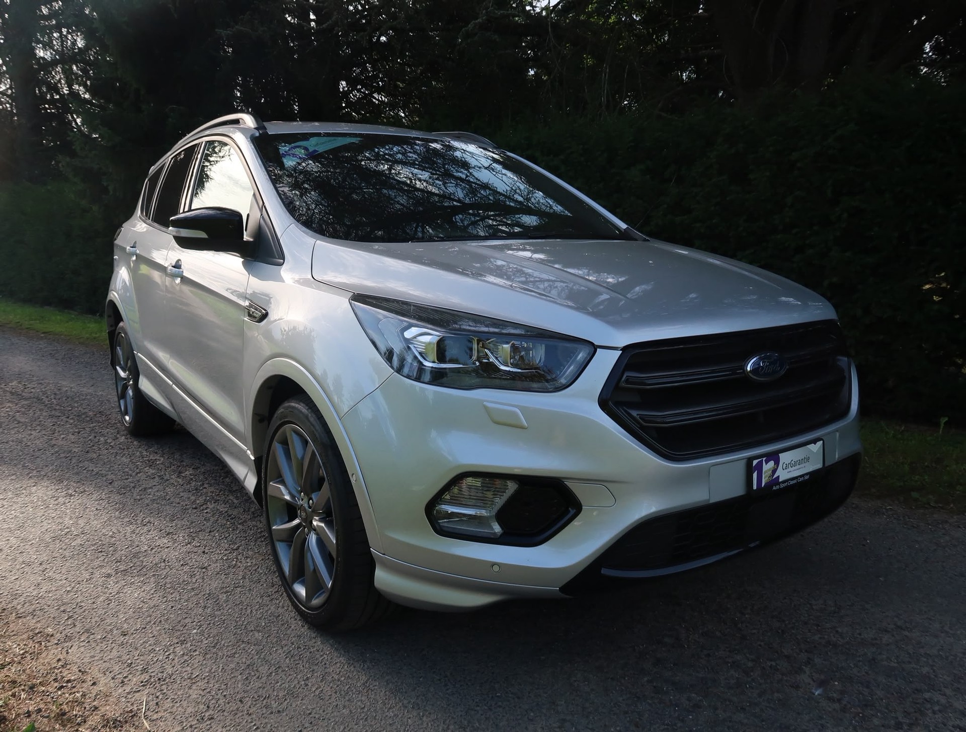 FORD Kuga 2.0 TDCi ST Line FPS 4WD PowerShift-image-2