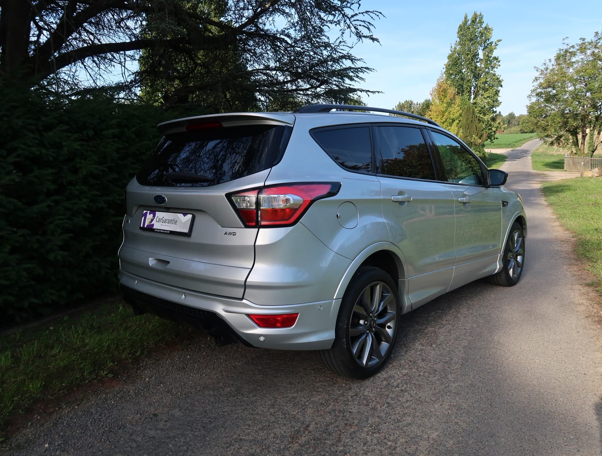 FORD Kuga 2.0 TDCi ST Line FPS 4WD PowerShift-image-4