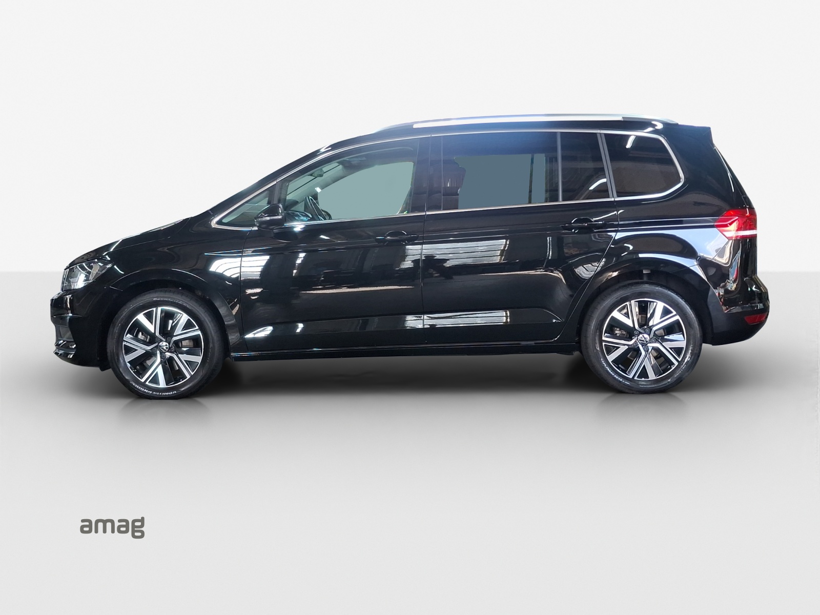 VW Touran 1.5 TSI EVO Highline DSG-image-1