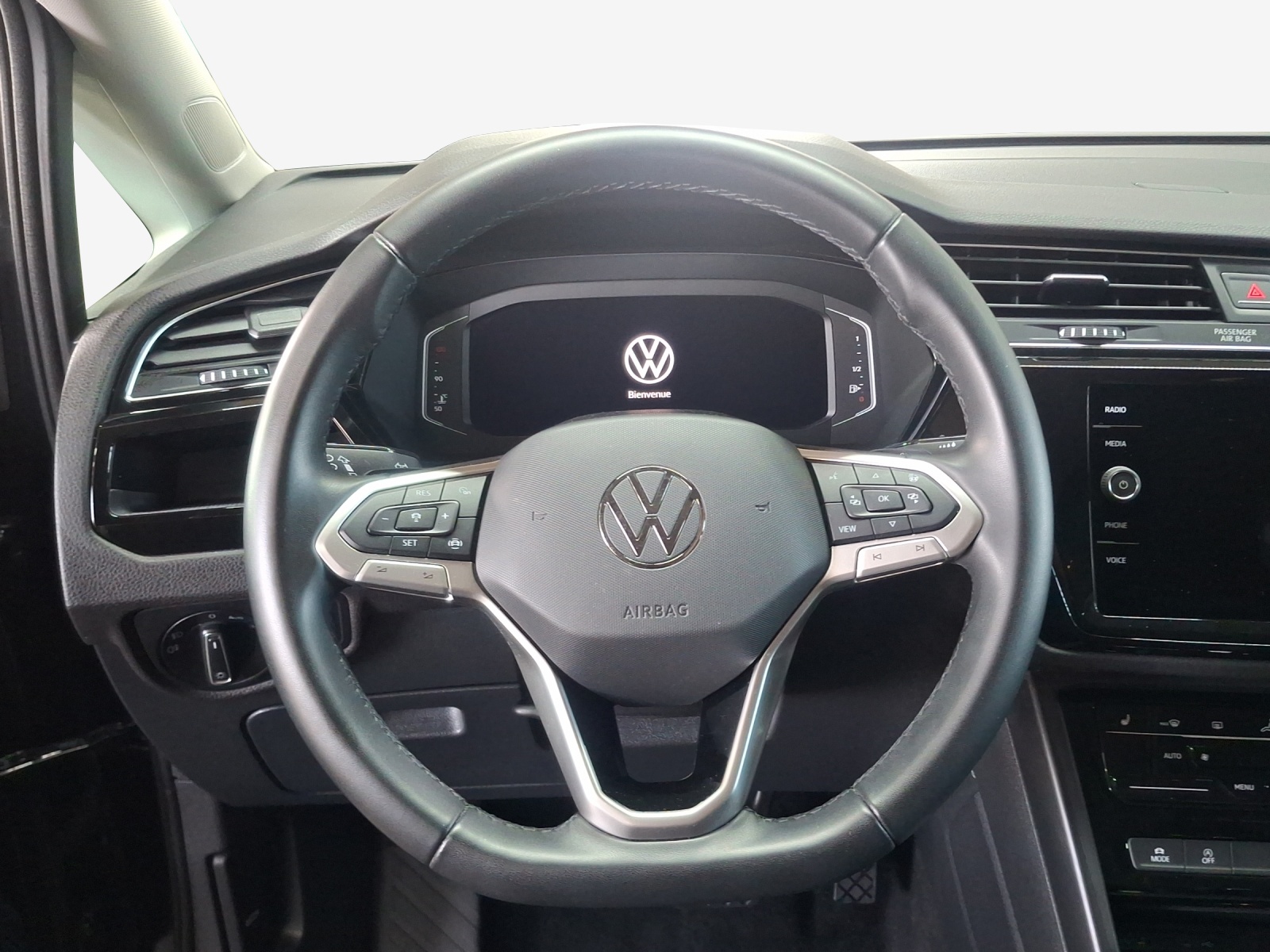 VW Touran 1.5 TSI EVO Highline DSG-image-9