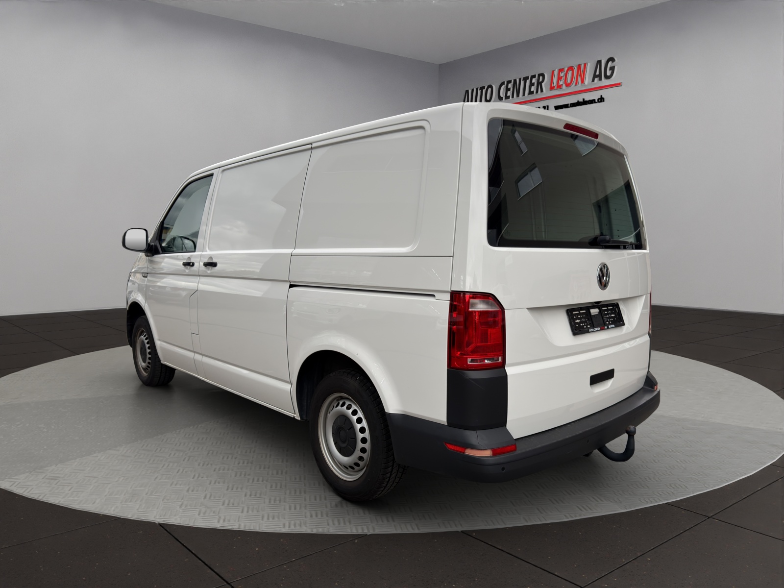 VW T6.1 2.0 TDI DSG-image-3