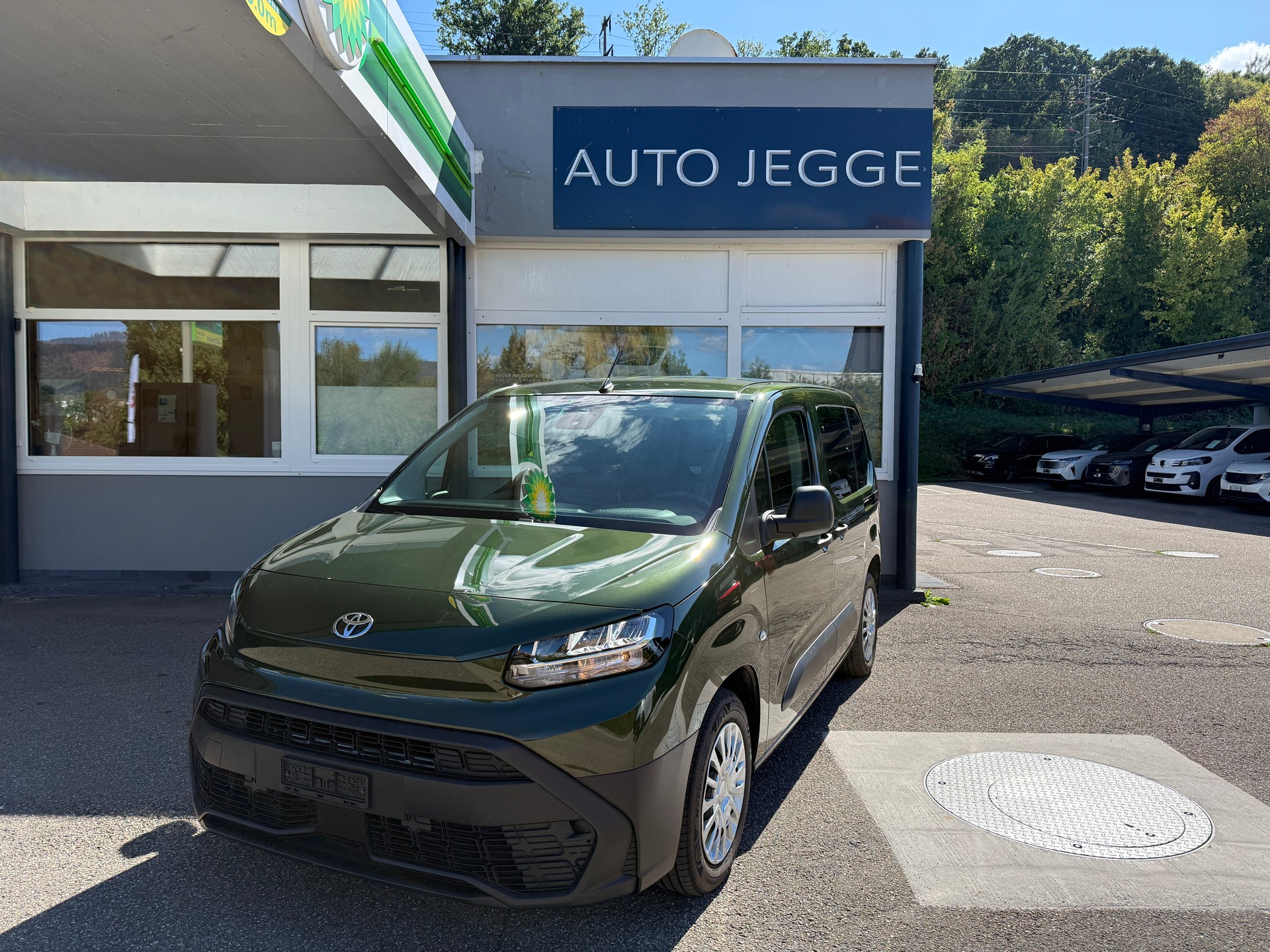 TOYOTA Proace City Verso 1.5 Comfort Medium-image-0