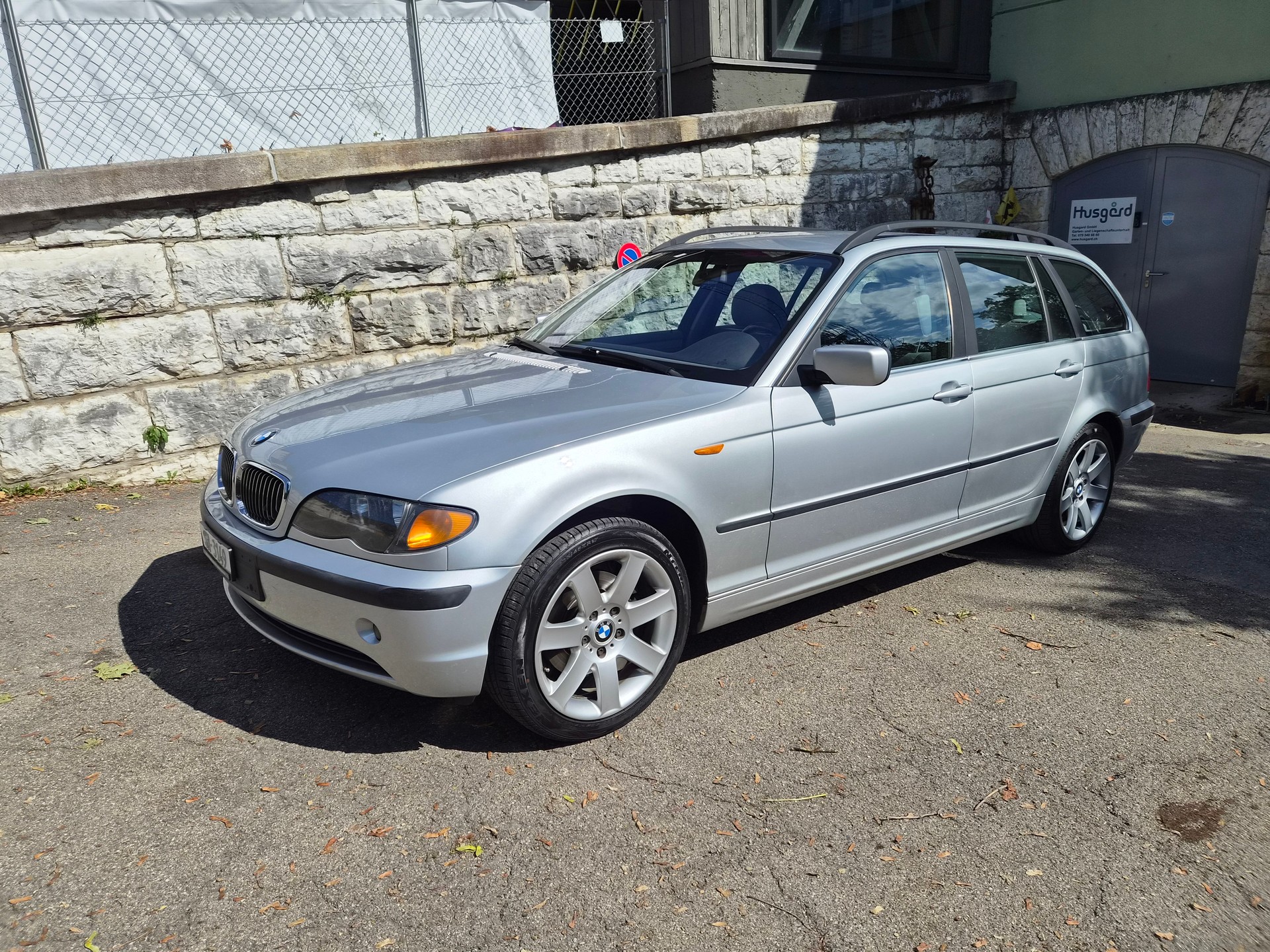 BMW 325xi