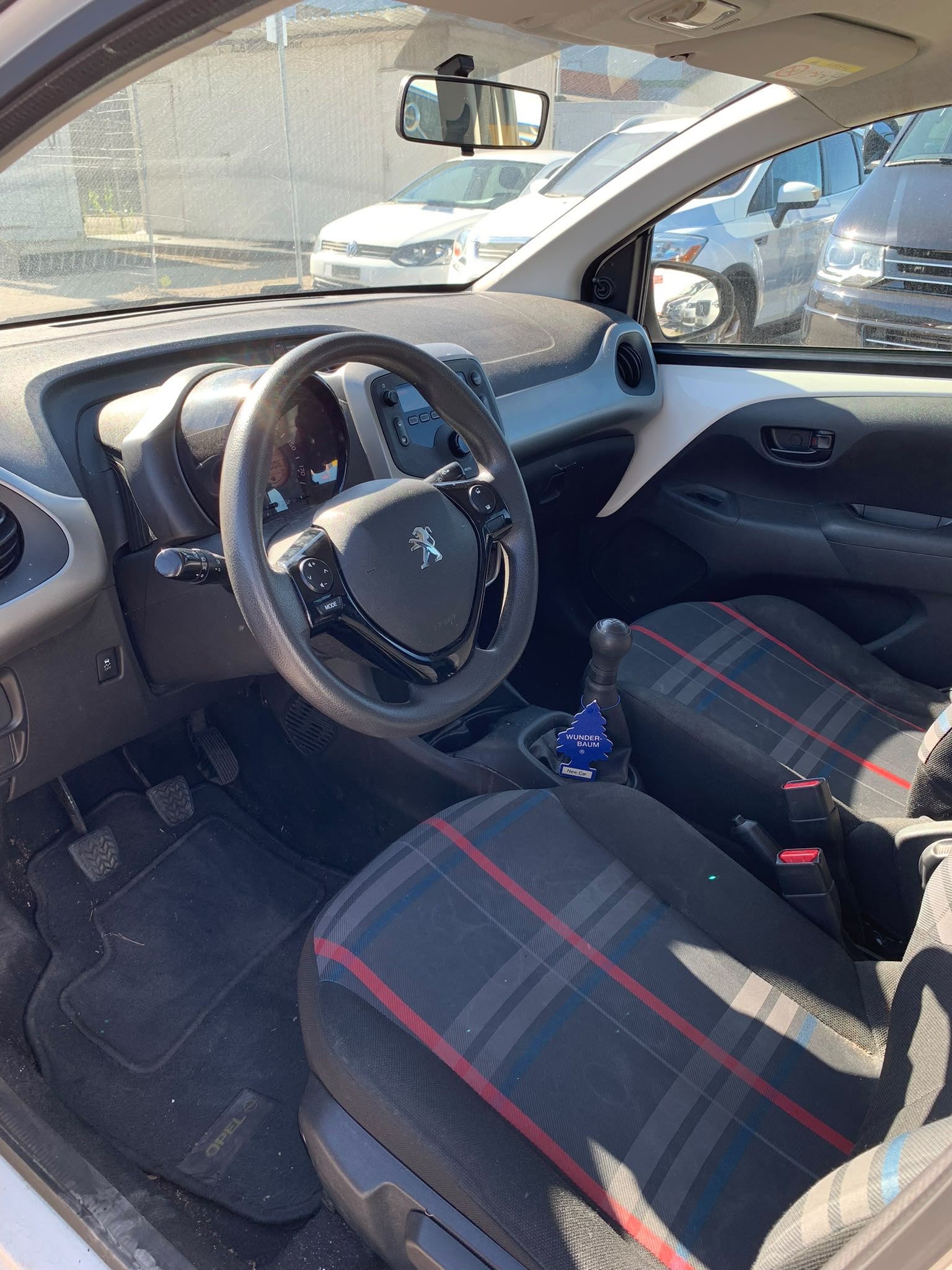 PEUGEOT 108 1.2 VTi Active (Klima * 8 Fachbereift * Multilenkrad * BO5)-image-12