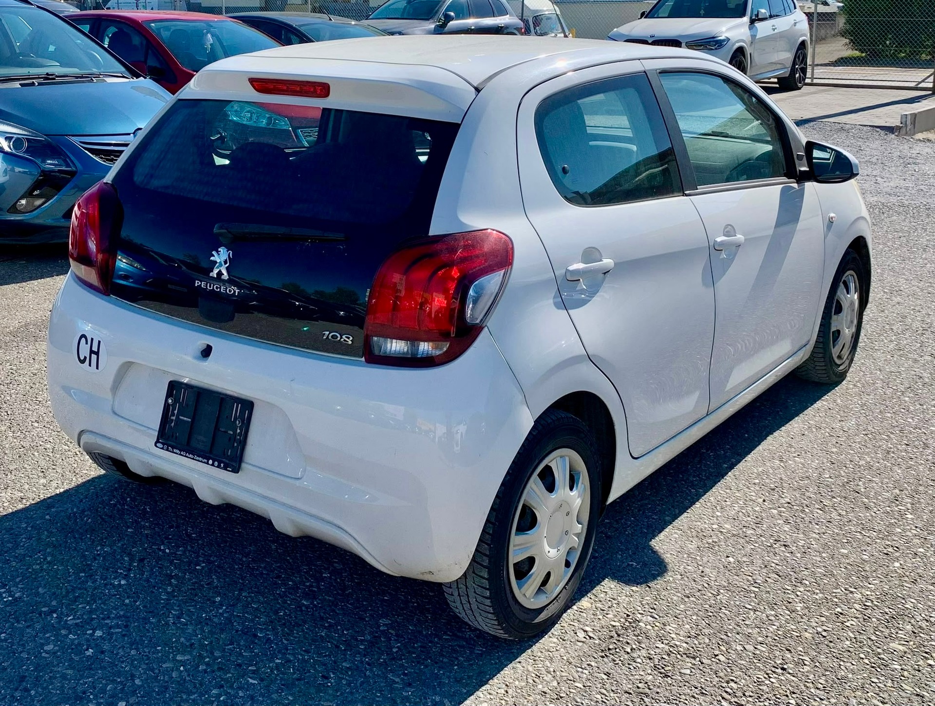 PEUGEOT 108 1.2 VTi Active (Klima * 8 Fachbereift * Multilenkrad * BO5)-image-7