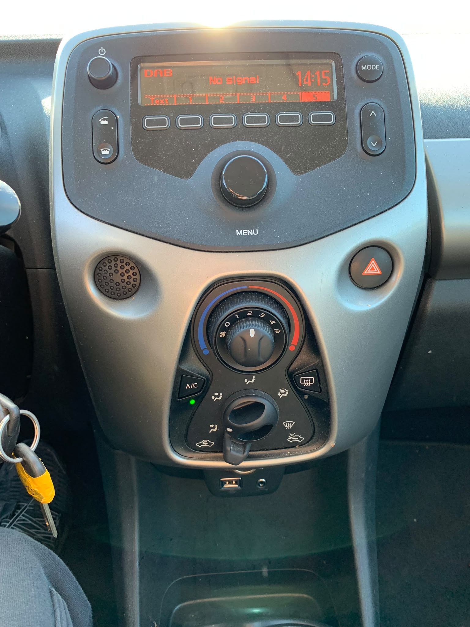 PEUGEOT 108 1.2 VTi Active (Klima * 8 Fachbereift * Multilenkrad * BO5)-image-10