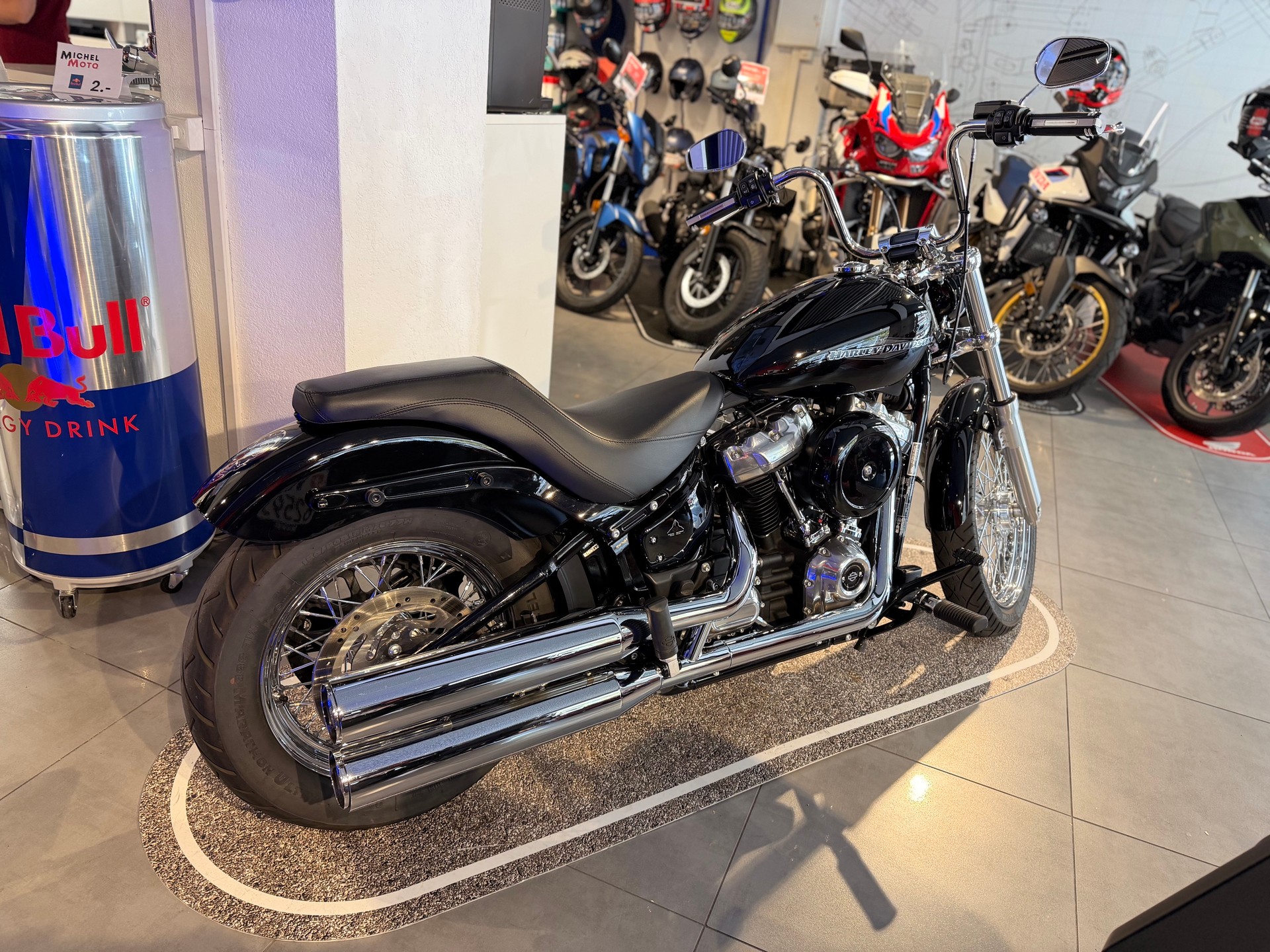 HARLEY-DAVIDSON FXST Softail Standard 107-showroom-element-2