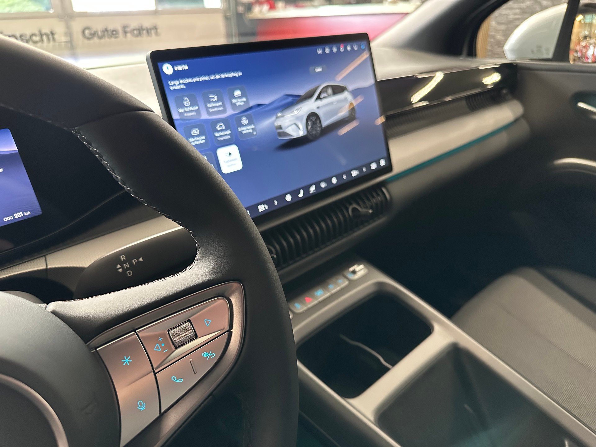 BYD Dolphin G DM-i Comfort-image-17