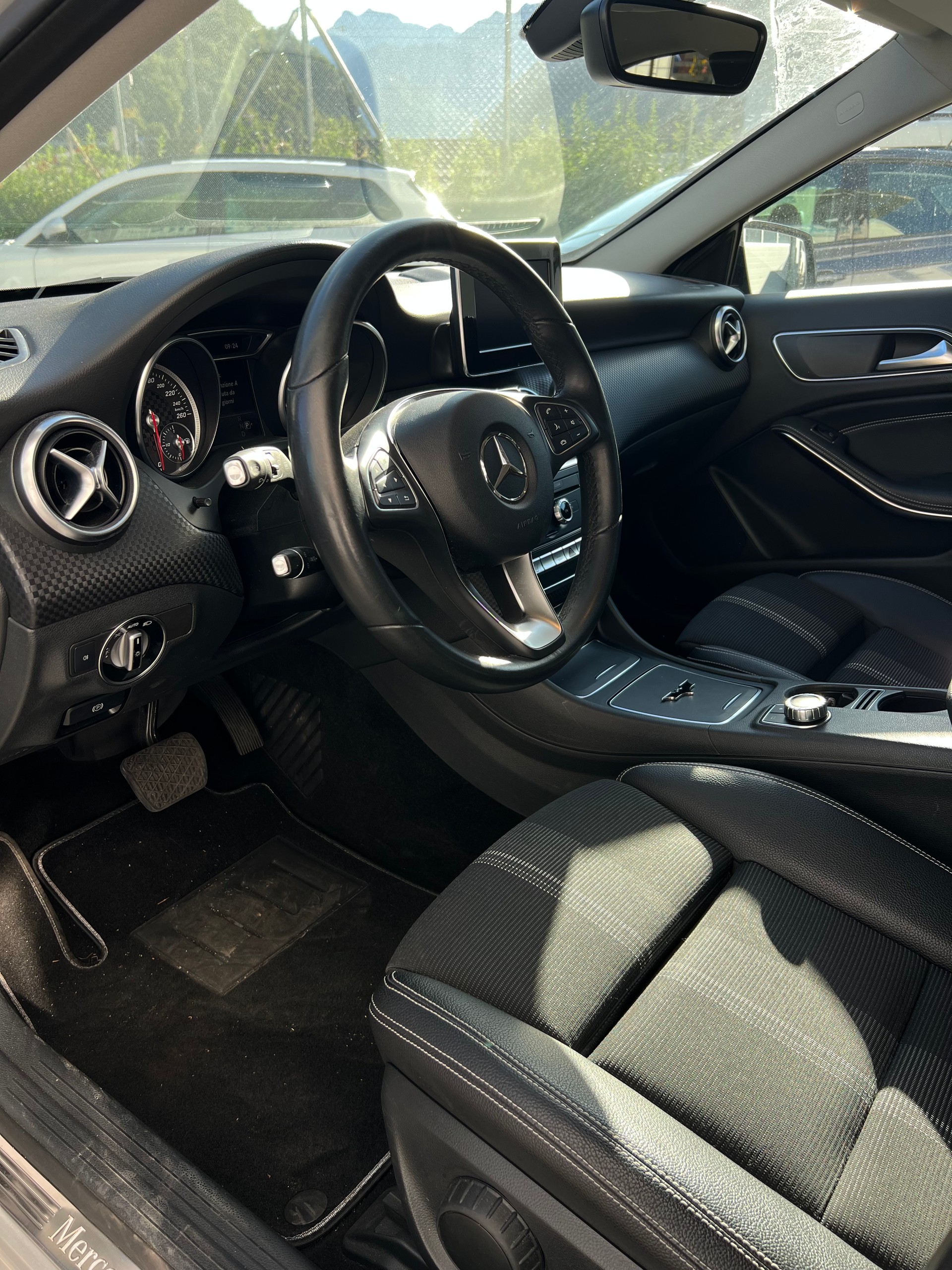 MERCEDES-BENZ A 180 Night Star 7G-DCT - LEASING 199.- OHNE ANZAHLUNG-image-8