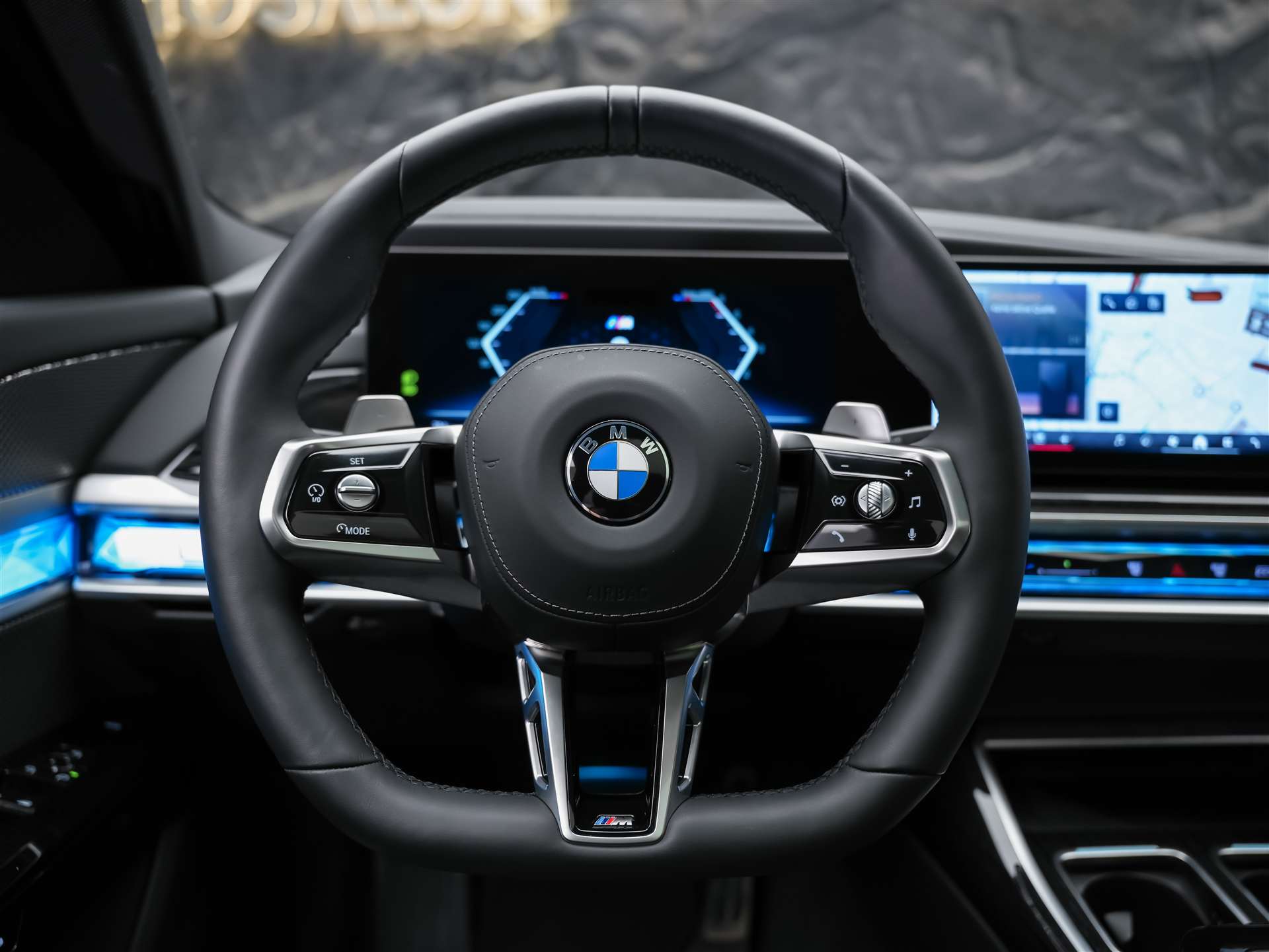 BMW 740d xDrive M Sport Steptronic *Werksgarantie*Standheizung*Panorama*Theater Screen*-image-30