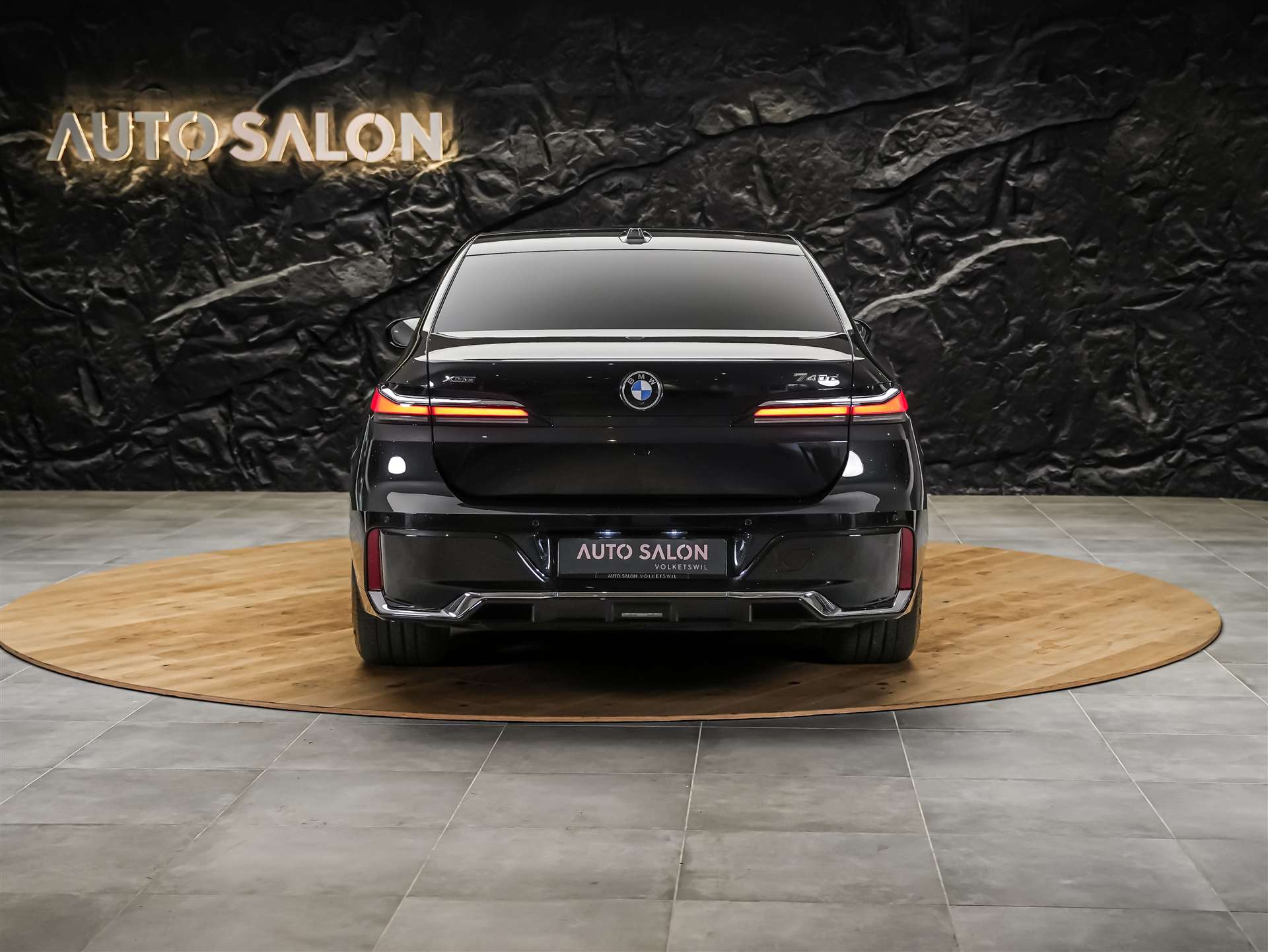 BMW 740d xDrive M Sport Steptronic *Werksgarantie*Standheizung*Panorama*Theater Screen*-image-3