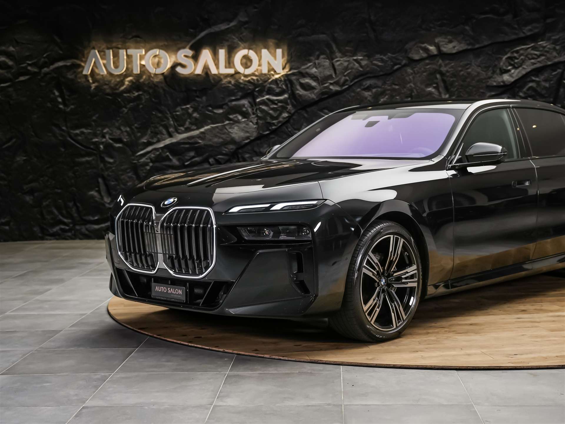 BMW 740d xDrive M Sport Steptronic *Werksgarantie*Standheizung*Panorama*Theater Screen*-image-17