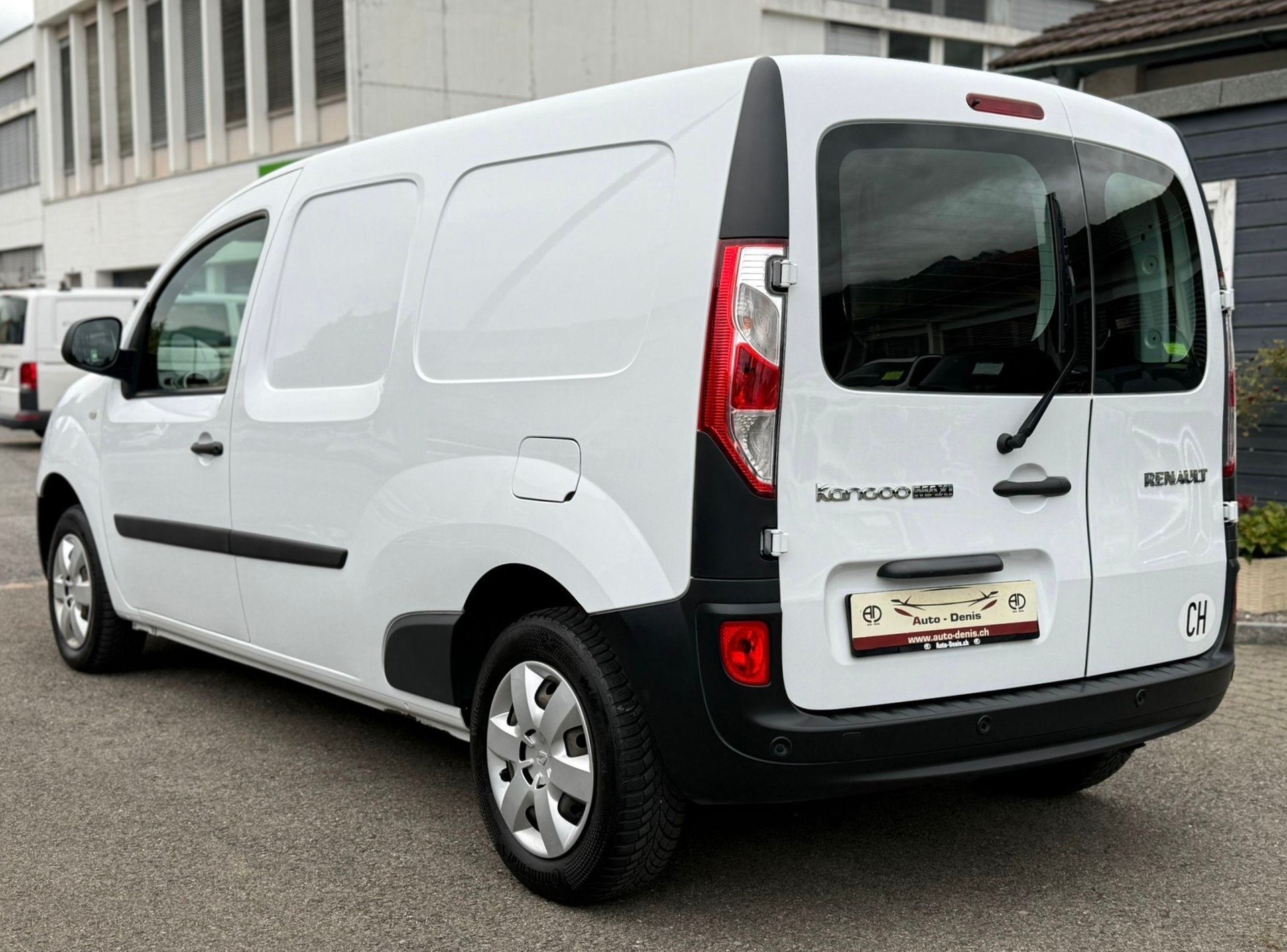 RENAULT KANGOO Expr. Maxi 1.5 dCi 95 Business S/S-image-3