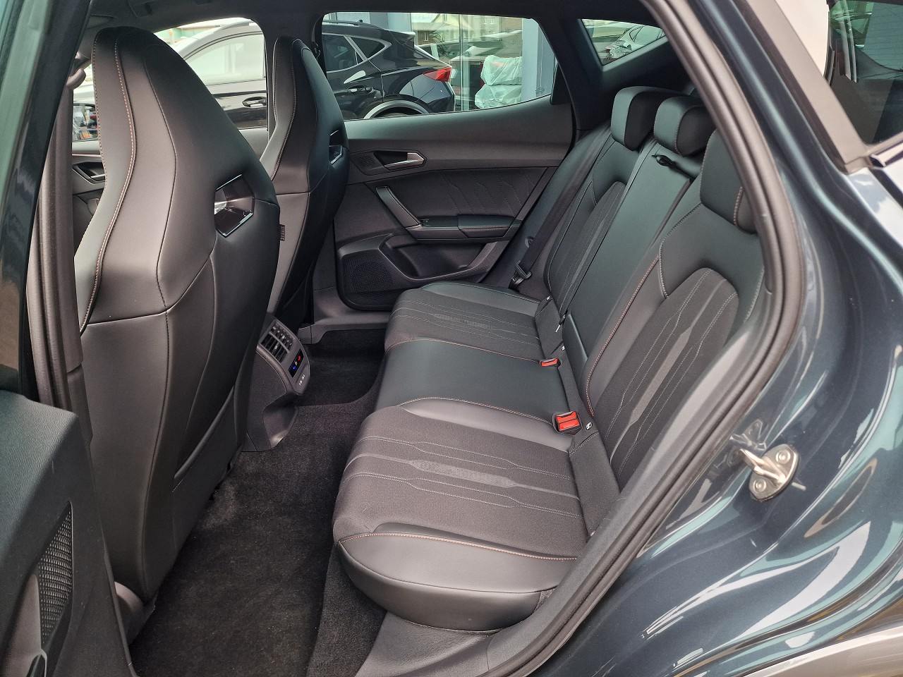 CUPRA Formentor 2.0TSI VZ 4Drive DSG-image-11
