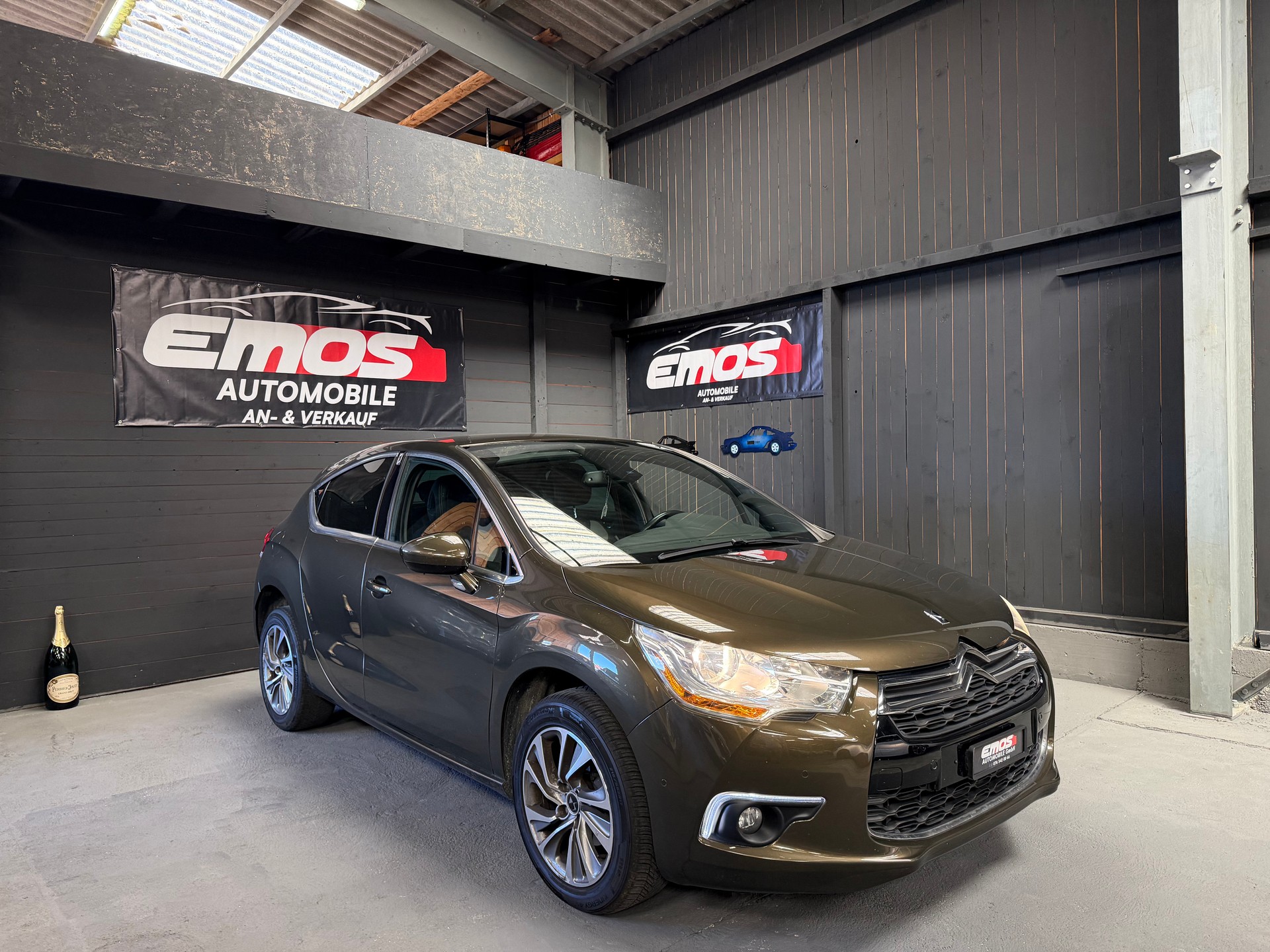CITROEN DS4 1.6 BlueHDi Shine-image-0