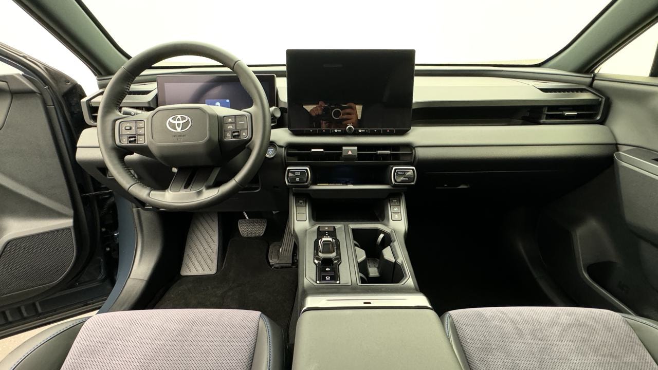 TOYOTA RAV-4 2.5 HSD Style e-CVT AWD-image-6