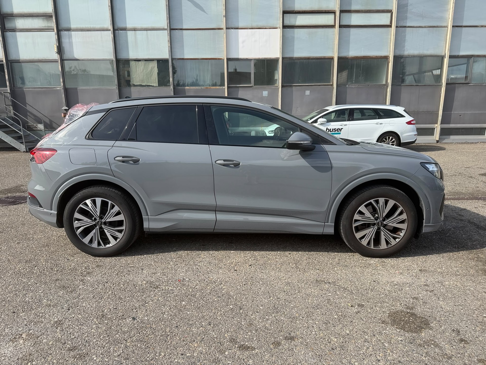 AUDI Q4 e-tron 40-image-4