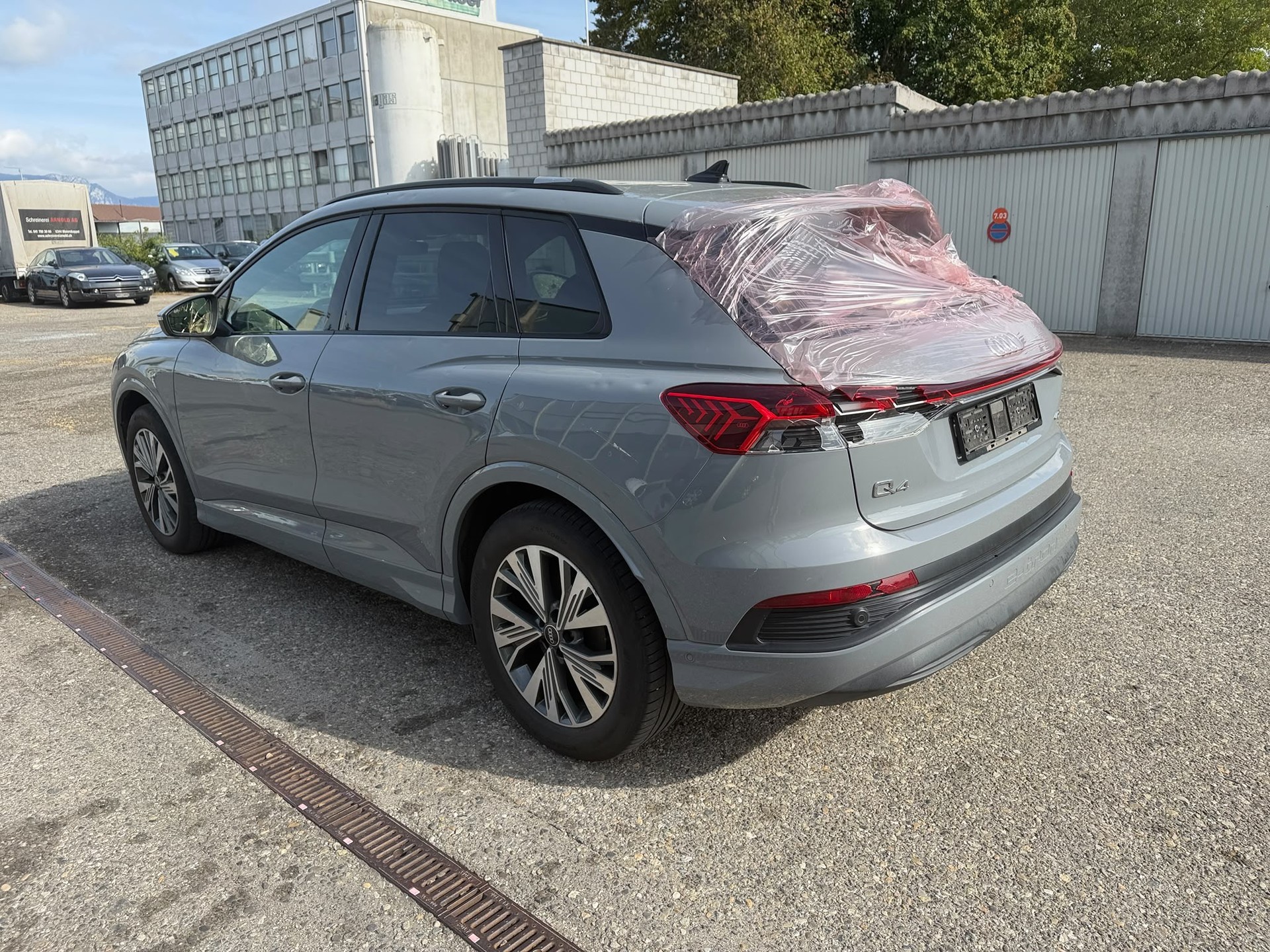 AUDI Q4 e-tron 40-image-5