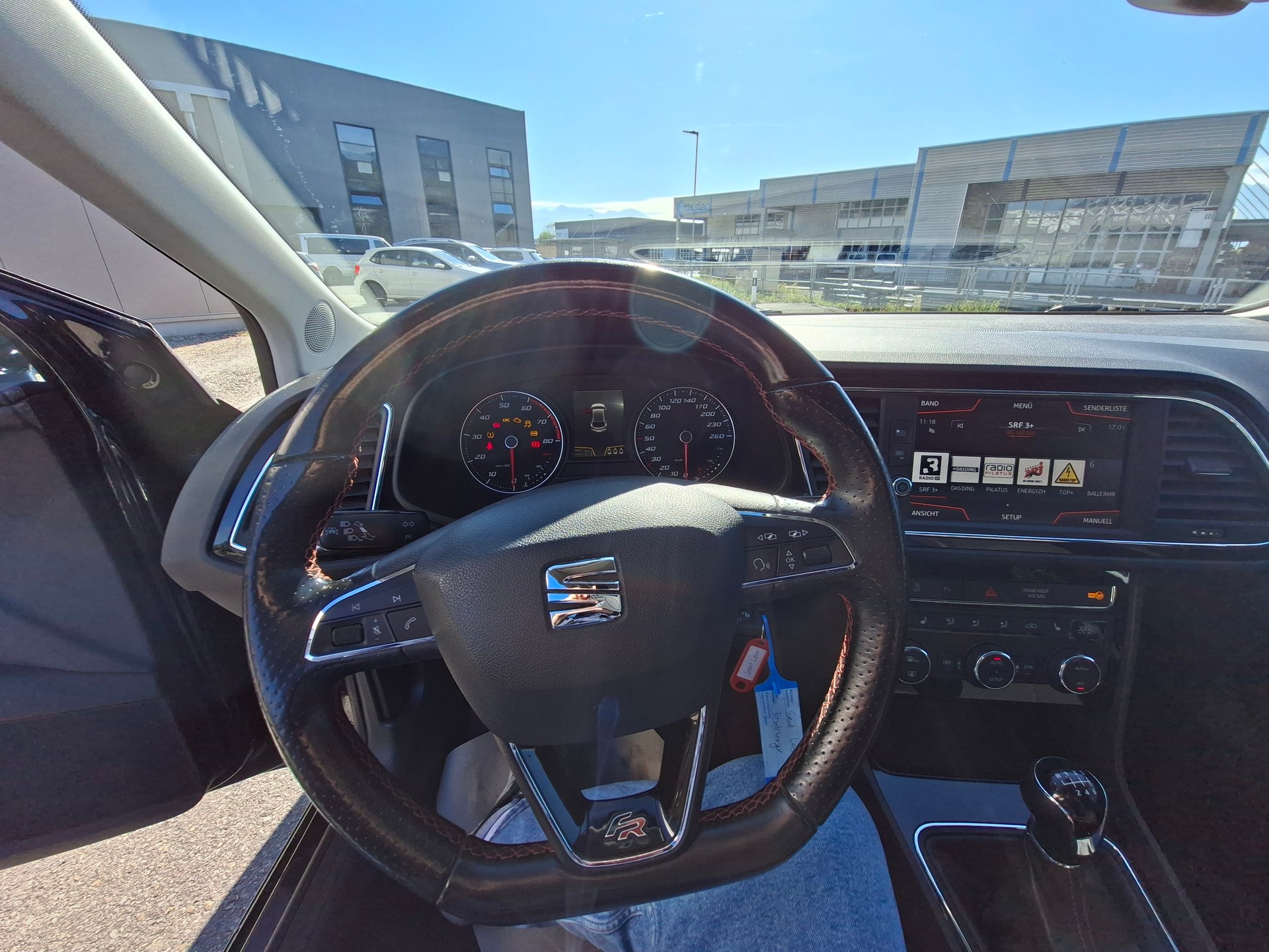 SEAT Leon 1.4 TSI FR-image-10
