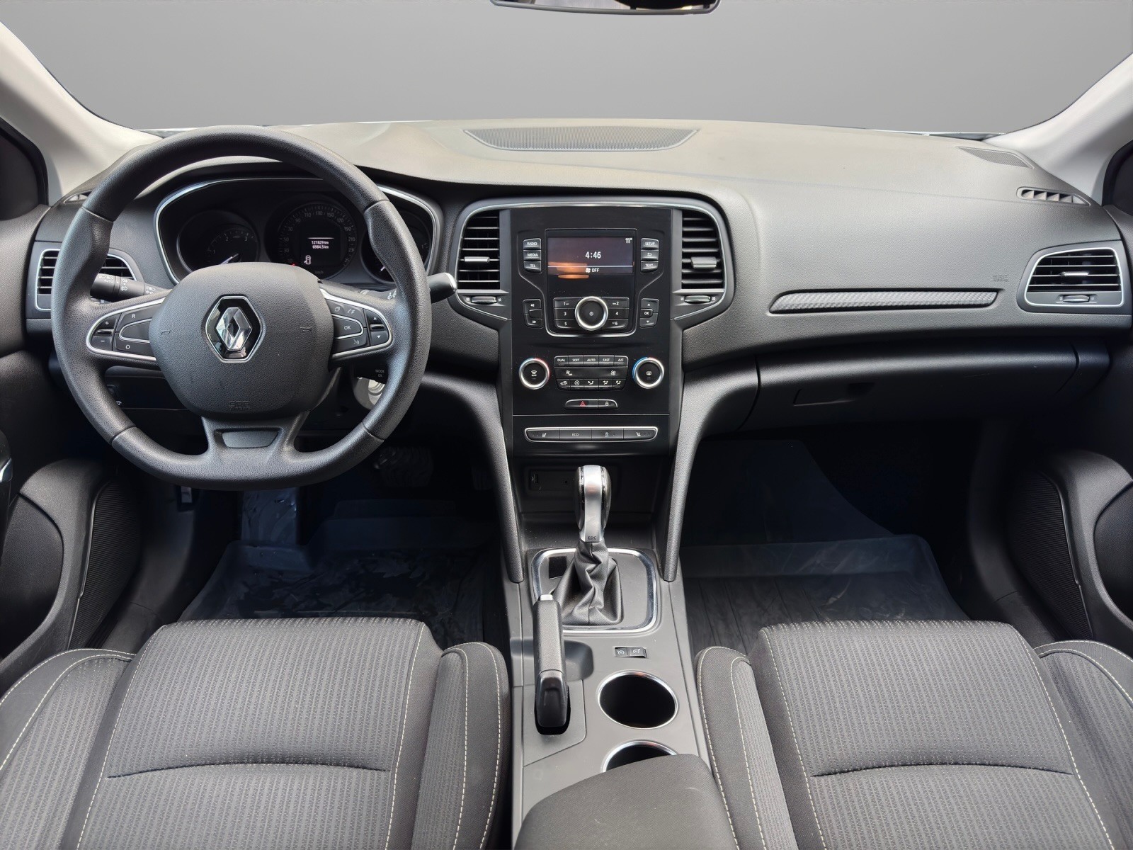 RENAULT Mégane Grandtour 1.5 dCi Business EDC-image-7