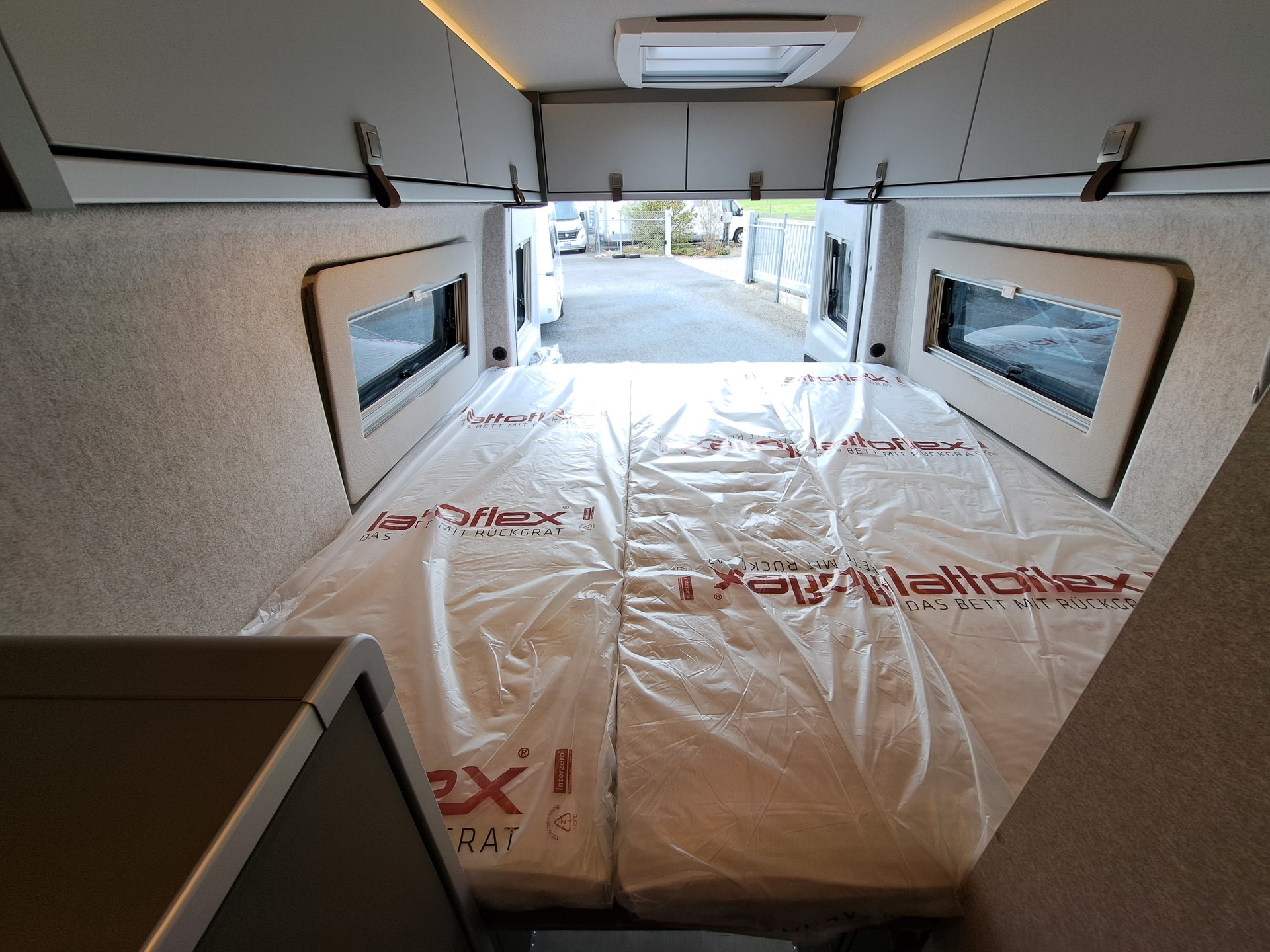 HYMER Grand Canyon S 700 4x4 CrossTrail-image-6