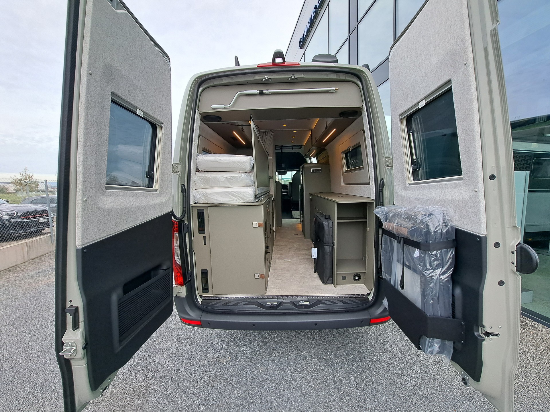 HYMER Grand Canyon S 700 4x4 CrossTrail-image-11