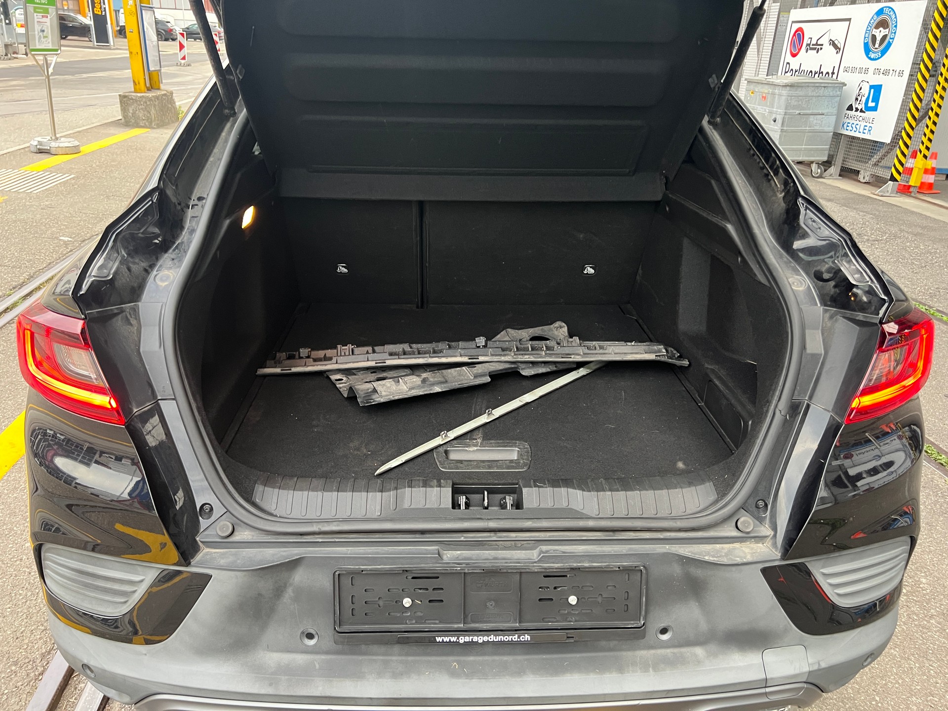 RENAULT Arkana 1.6 E-Tech R.S.Line-image-9