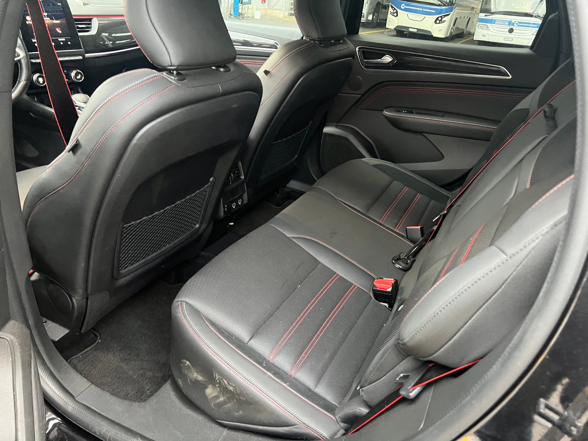 RENAULT Arkana 1.6 E-Tech R.S.Line-image-10