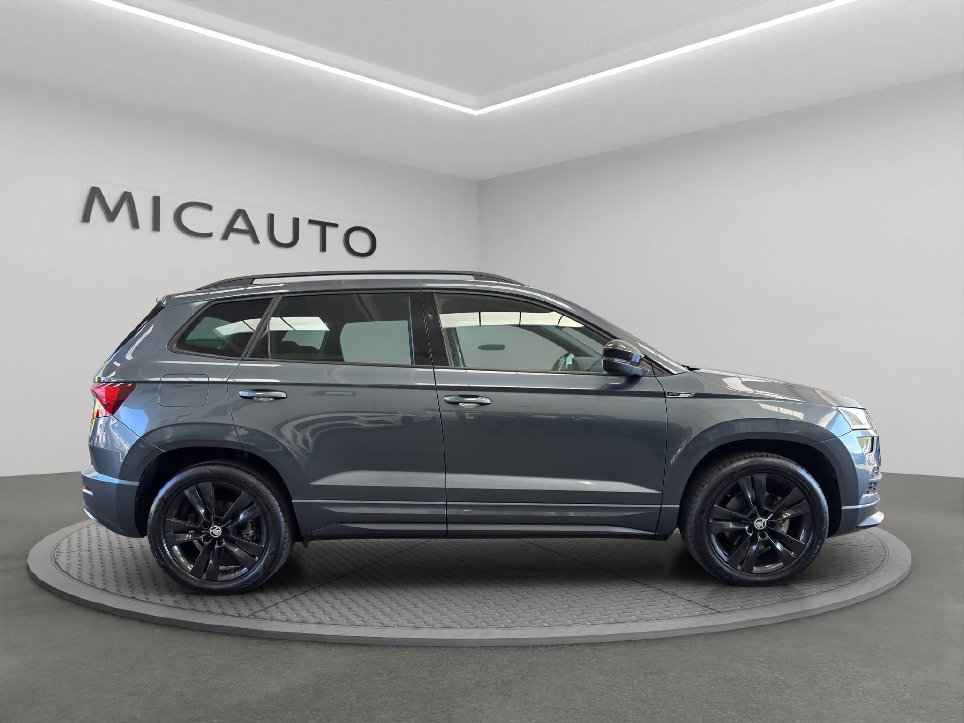 SKODA Karoq 2.0 TSI SportLine DSG 4x4-image-15