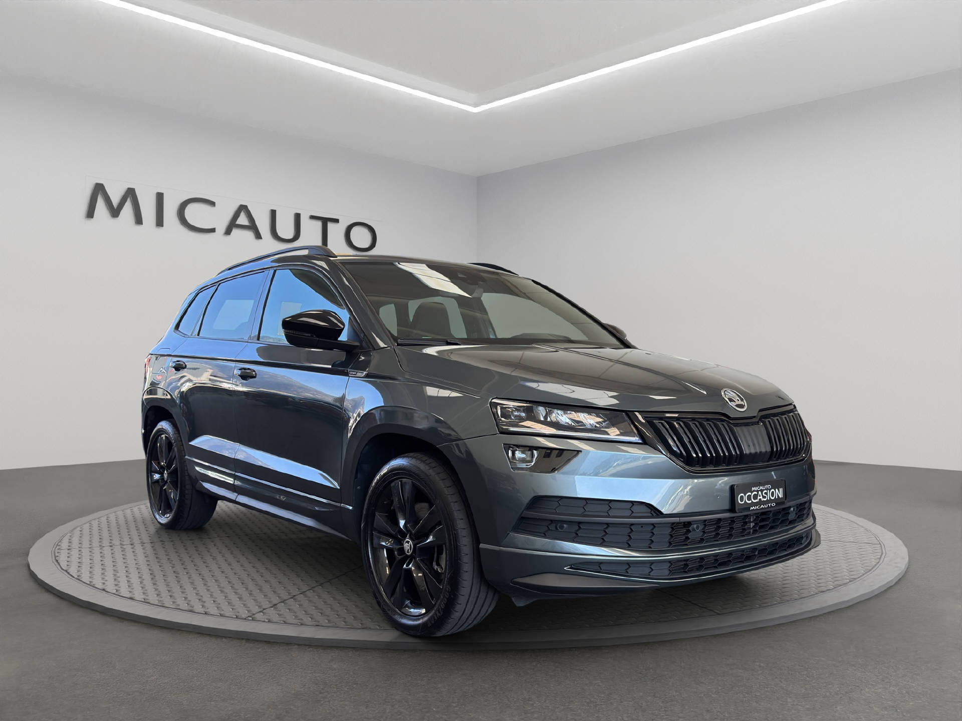 SKODA Karoq 2.0 TSI SportLine DSG 4x4-image-0