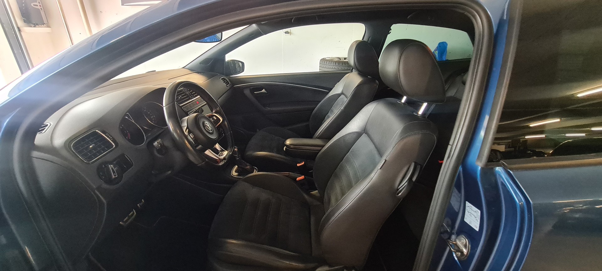 VW Polo 1.8 TSI GTI DSG-image-11