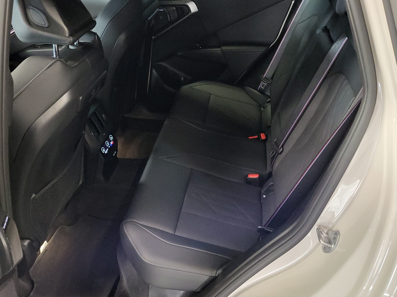 BMW X3 xDrive 48V 40d M Sport Pro-image-18